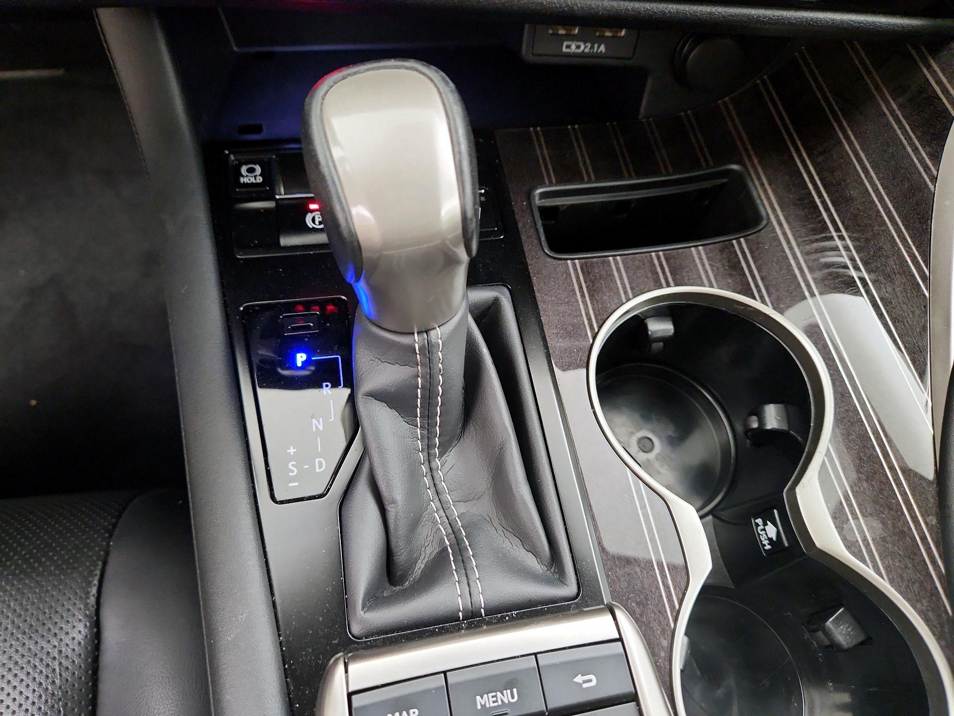 Thumbnail: 2020 Lexus RX - 18