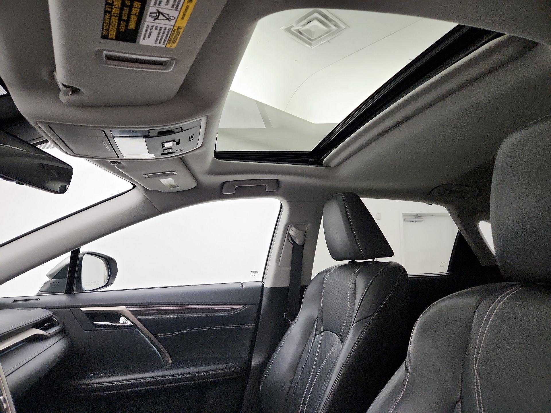 Thumbnail: 2020 Lexus RX - 20