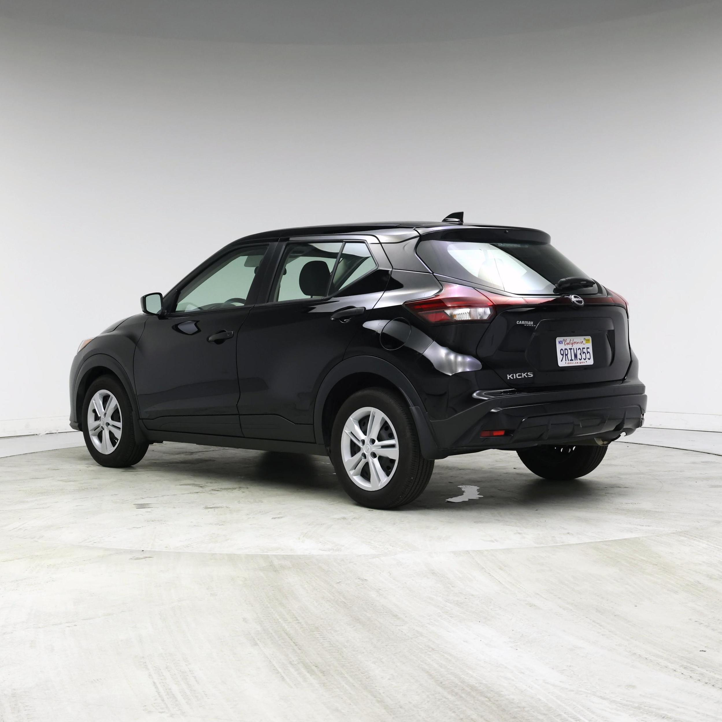 Thumbnail: 2024 Nissan Kicks - 2