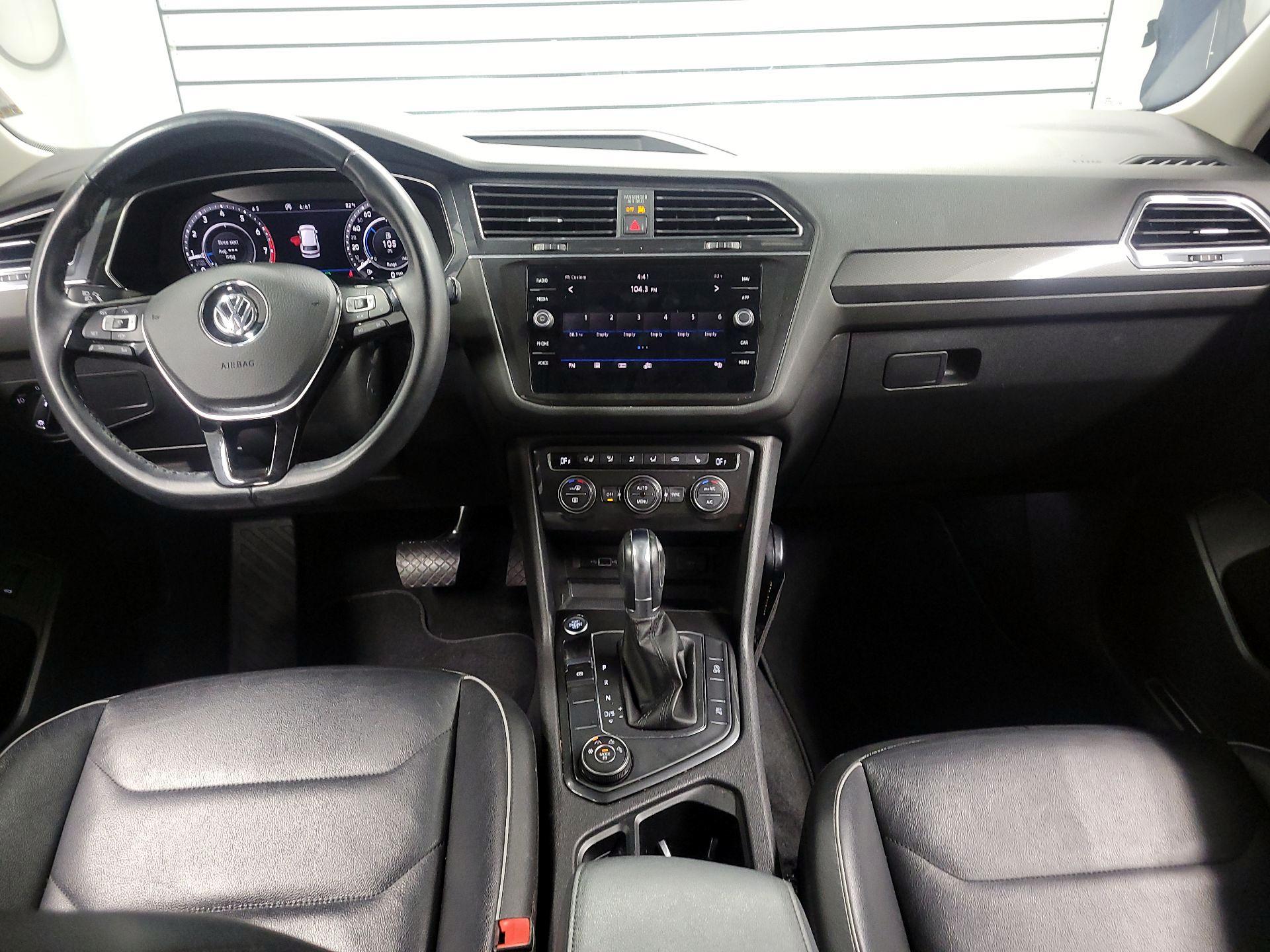 Thumbnail: 2019 Volkswagen Tiguan - 9