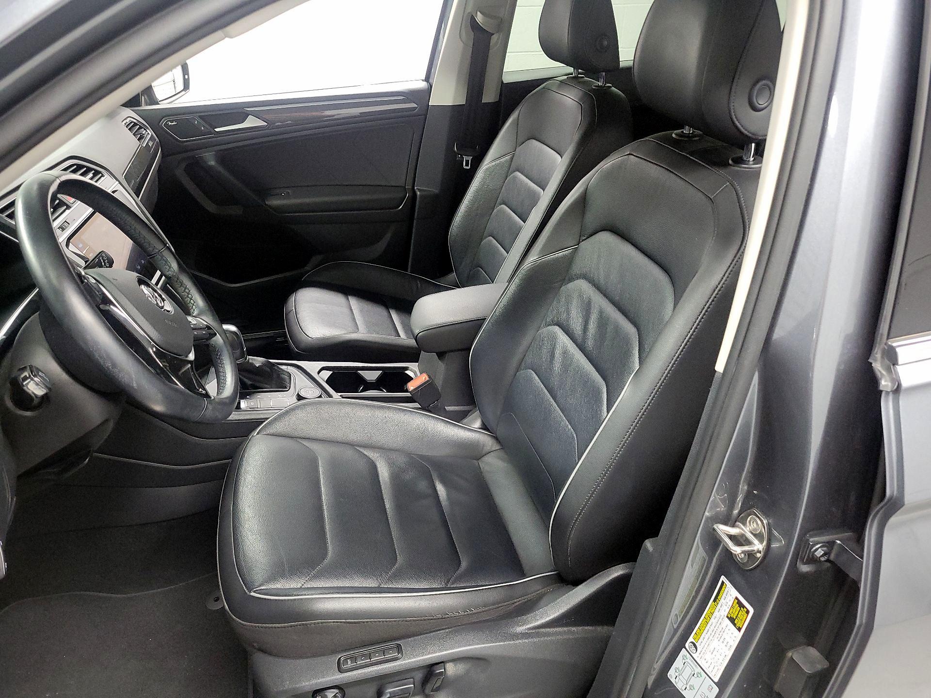 Thumbnail: 2019 Volkswagen Tiguan - 11
