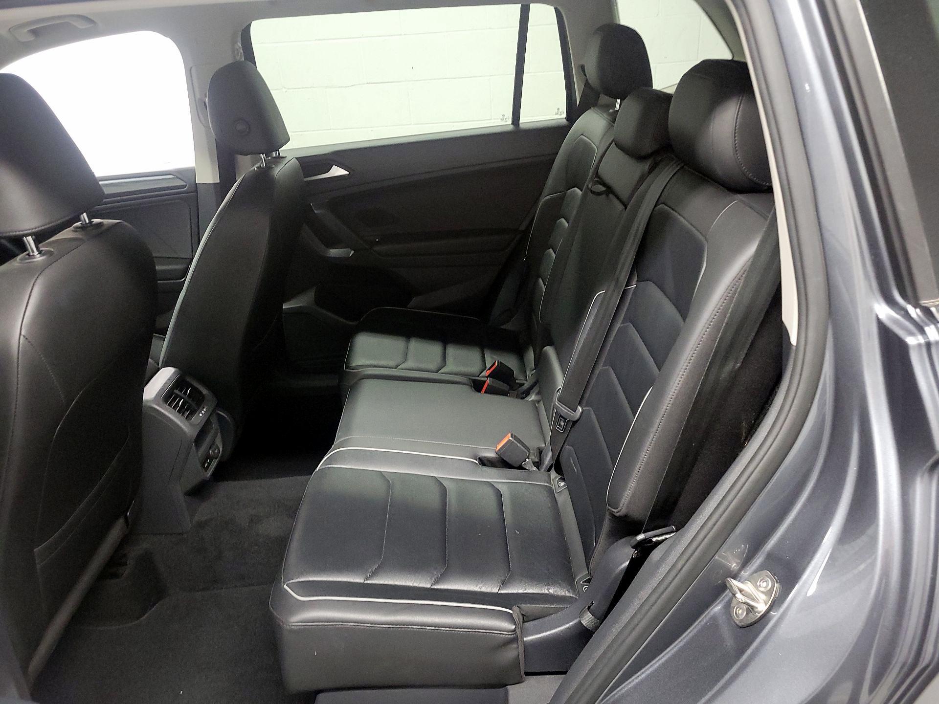 Thumbnail: 2019 Volkswagen Tiguan - 16