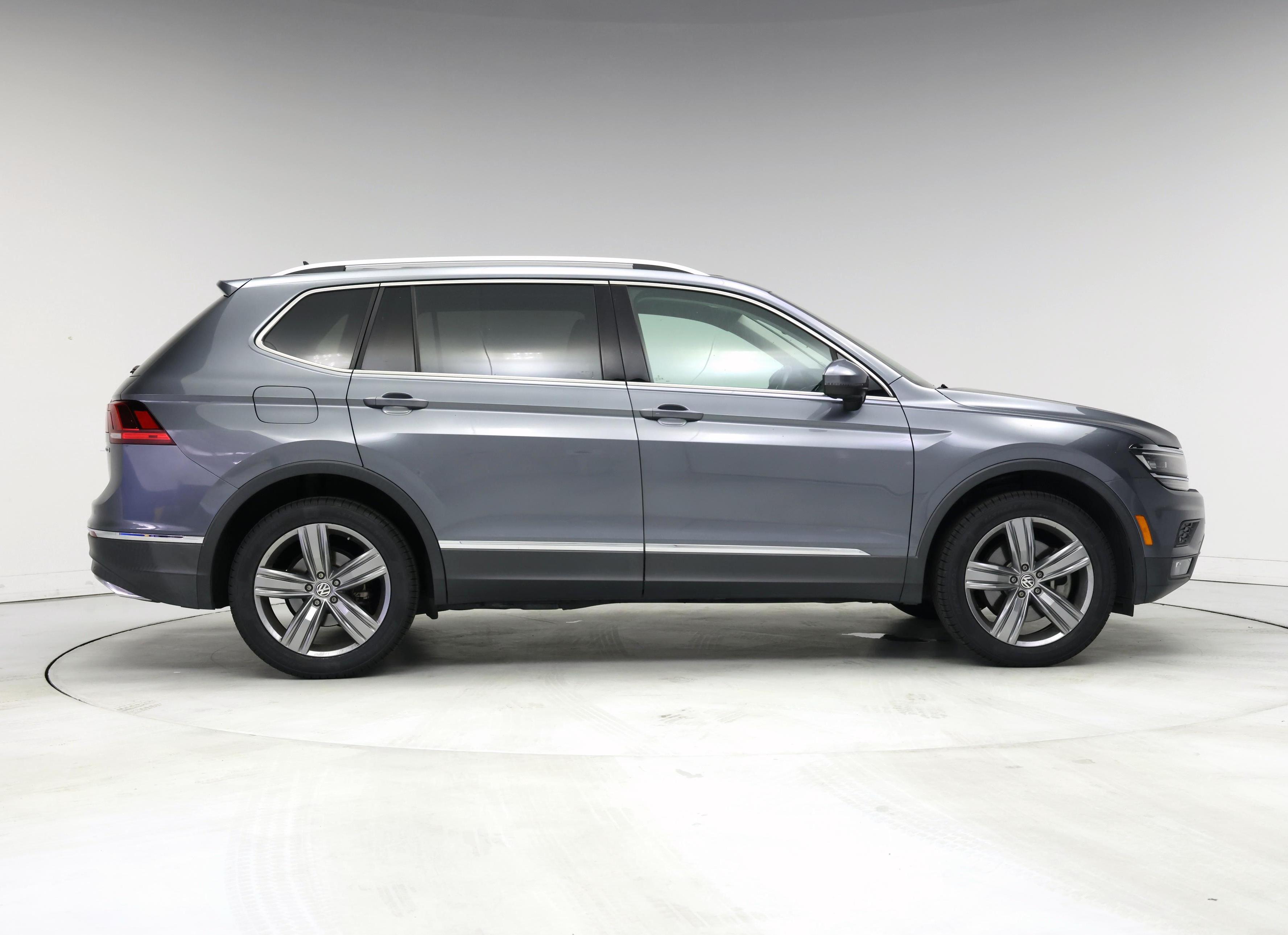 Thumbnail: 2019 Volkswagen Tiguan - 7