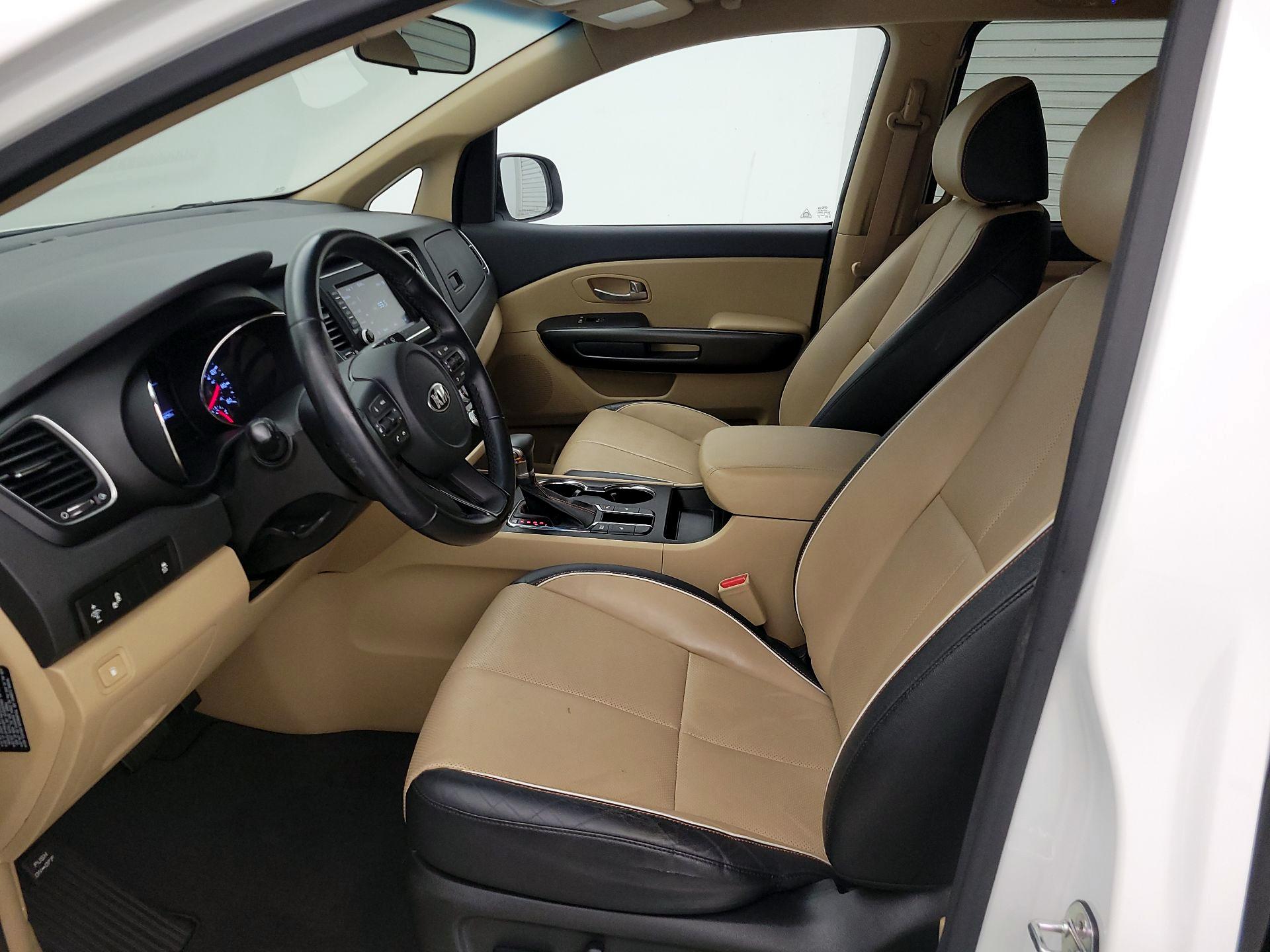 Thumbnail: 2019 Kia Sedona - 11