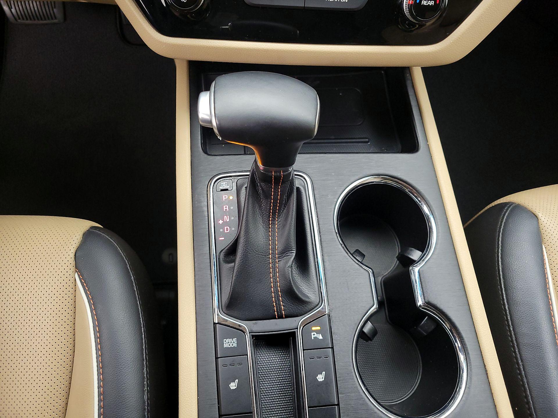 Thumbnail: 2019 Kia Sedona - 17
