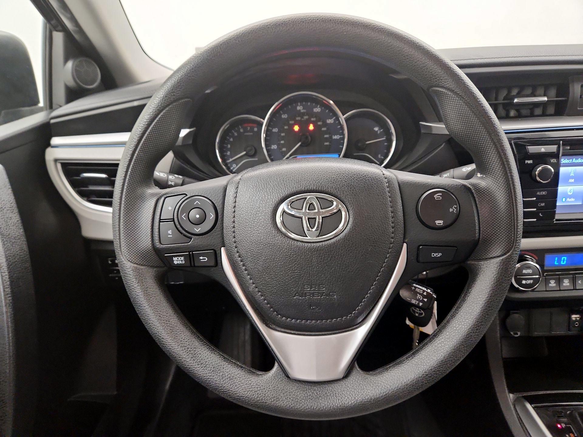 Thumbnail: 2016 Toyota Corolla - 10