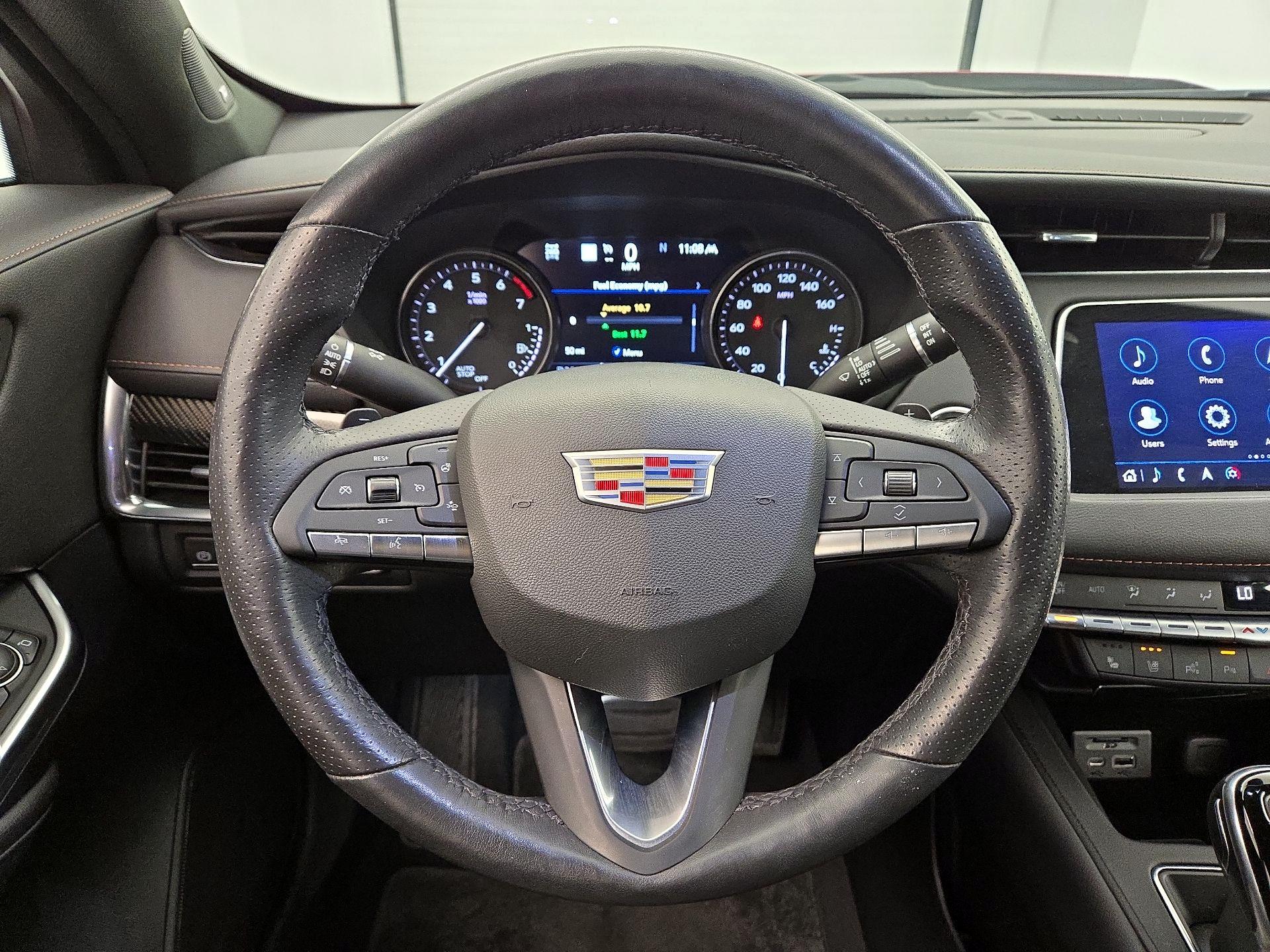 Thumbnail: 2021 Cadillac XT4 - 10