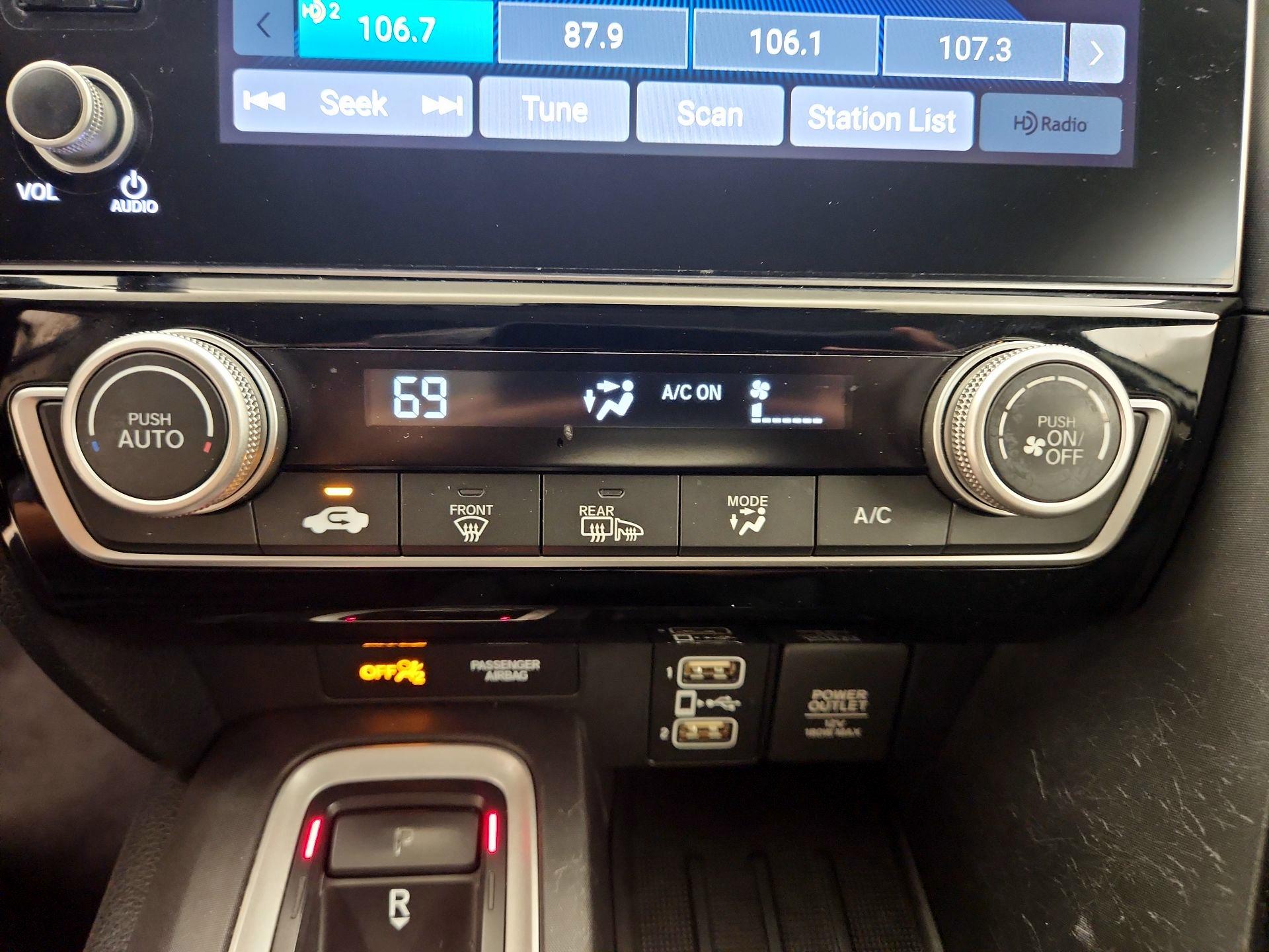 Thumbnail: 2019 Honda Insight - 16