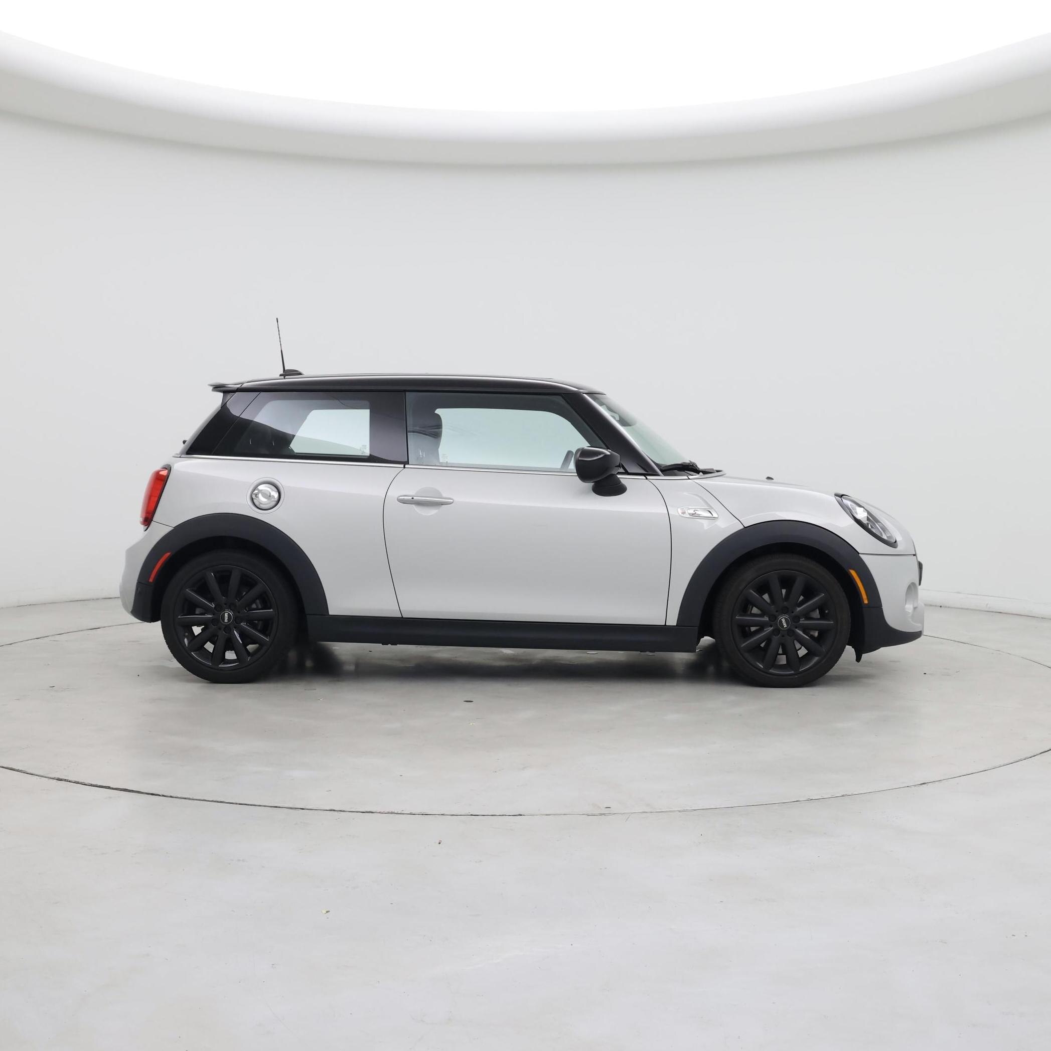 Thumbnail: 2021 MINI Cooper Hardtop - 7