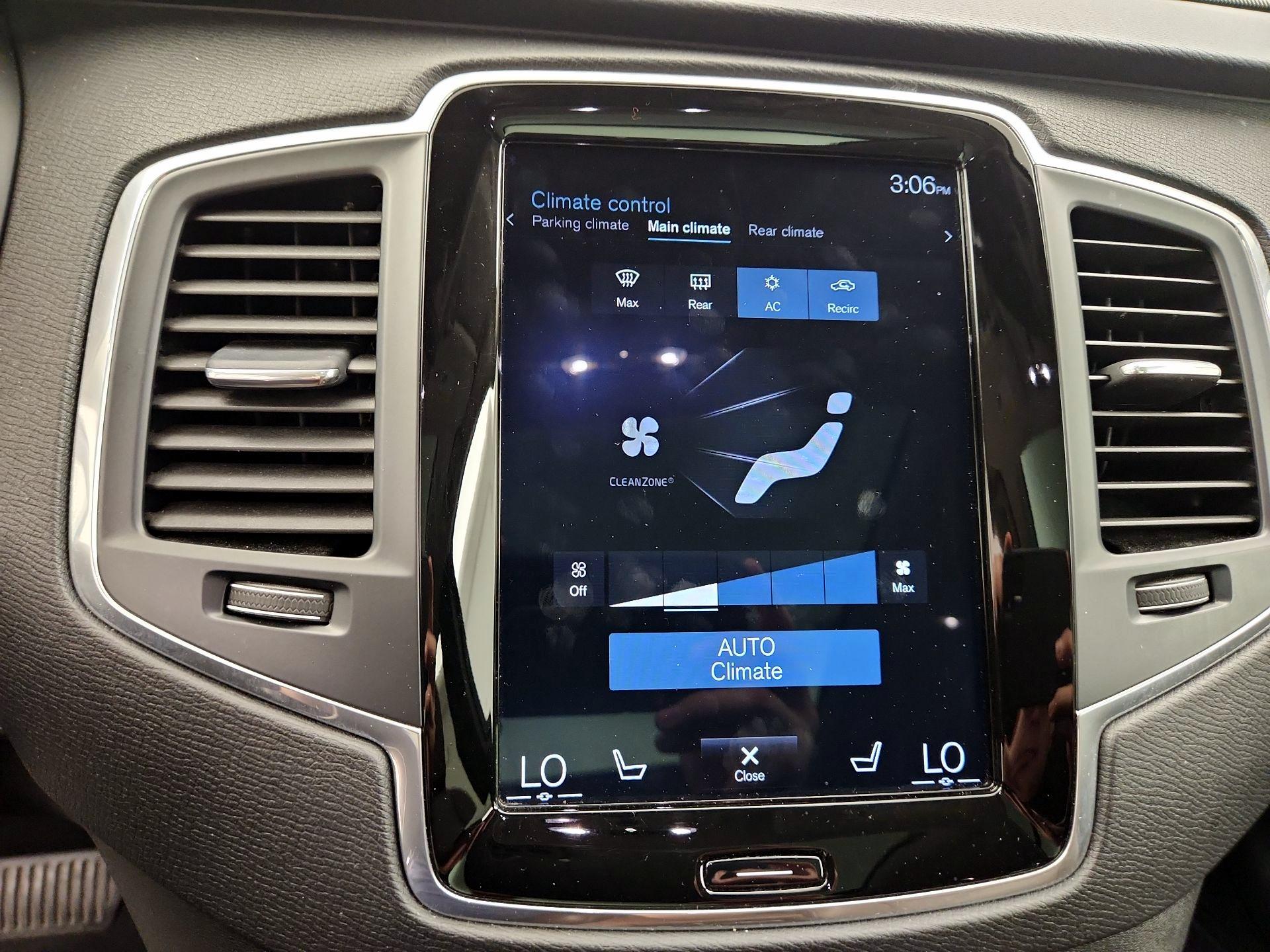 Thumbnail: 2019 Volvo XC90 - 17