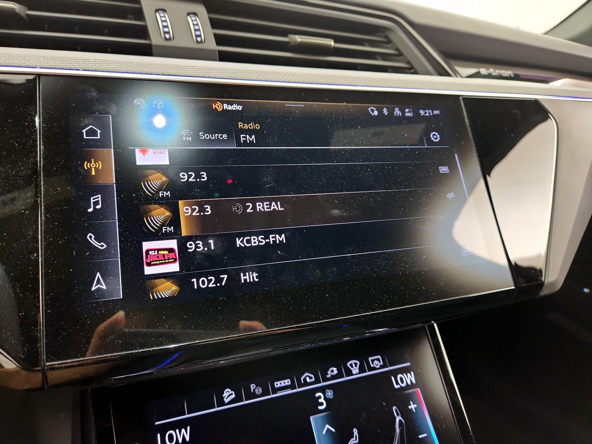 Thumbnail: 2024 Audi SQ8 e-tron - 16