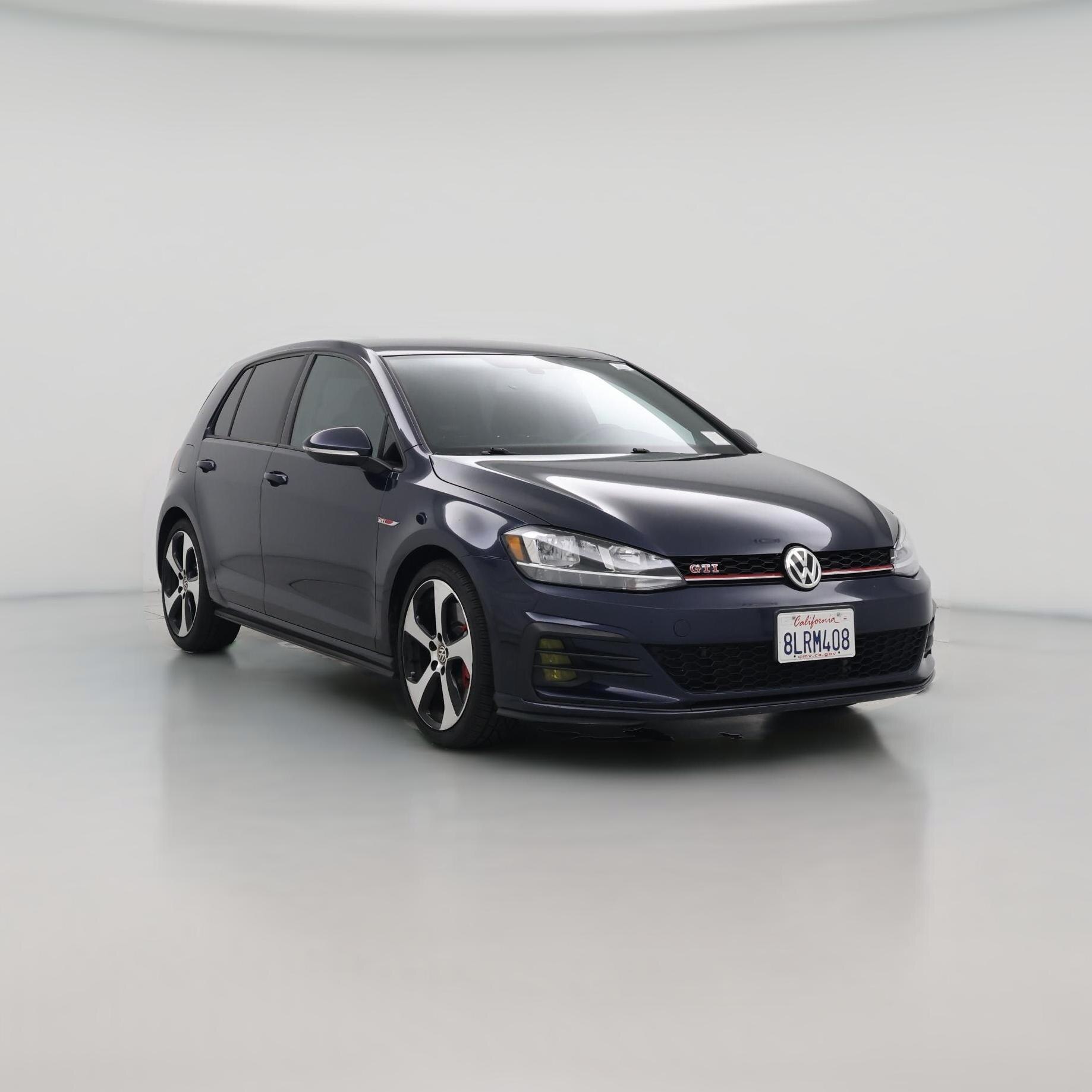 Thumbnail: 2019 Volkswagen Golf - 1