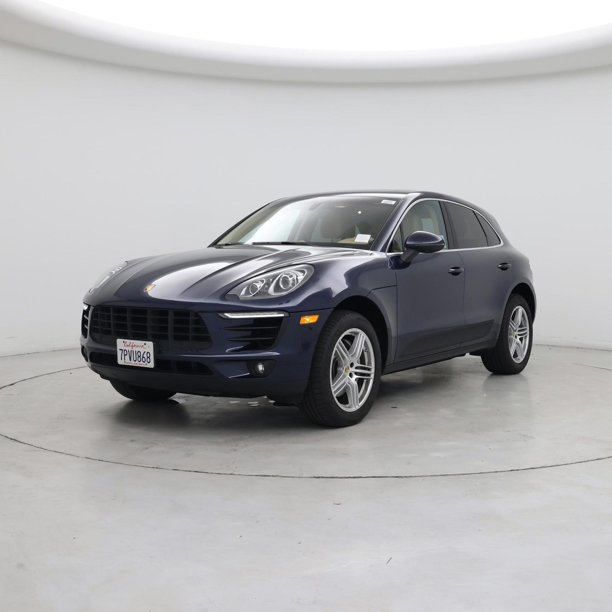 Thumbnail: 2016 Porsche Macan - 4