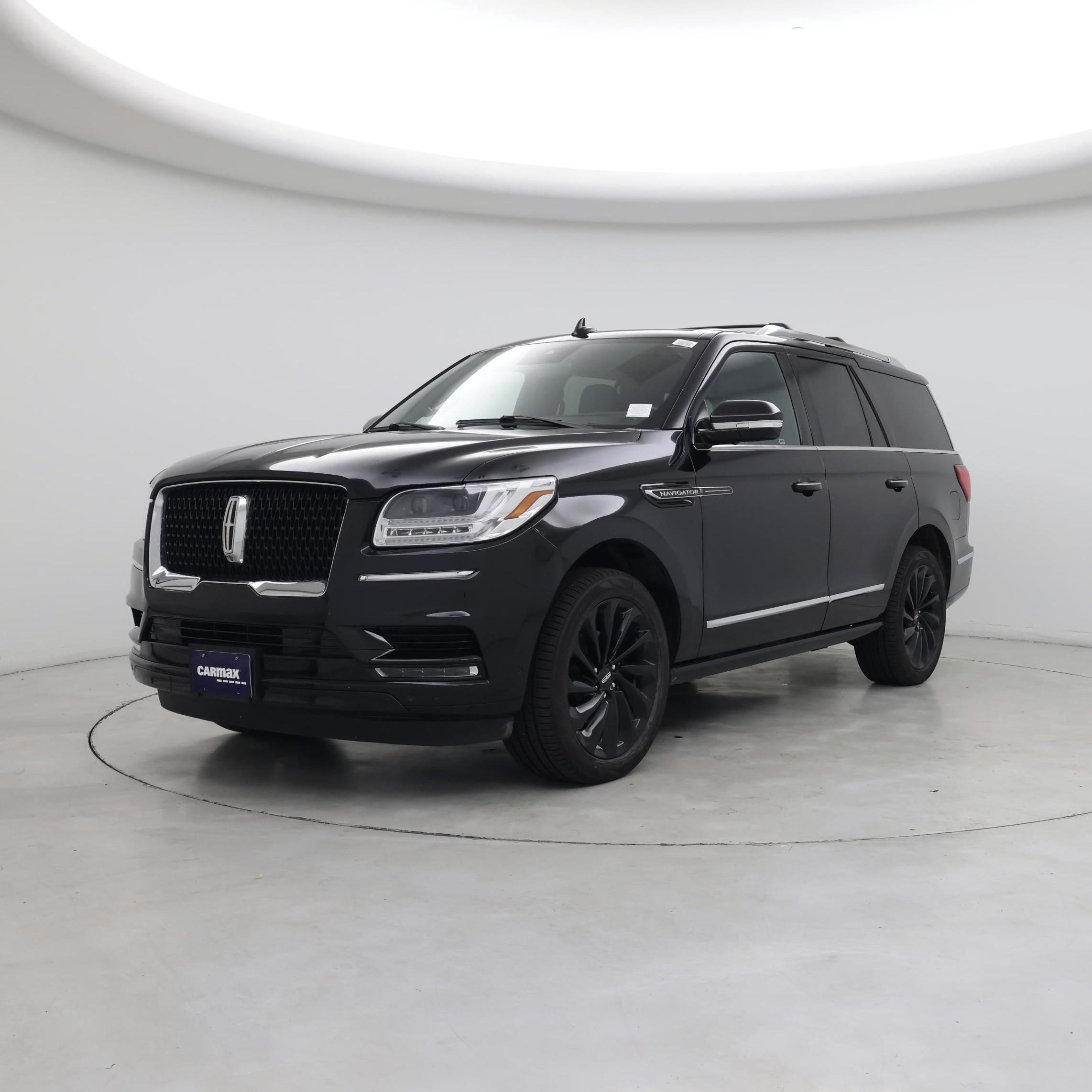 Thumbnail: 2021 Lincoln Navigator - 4
