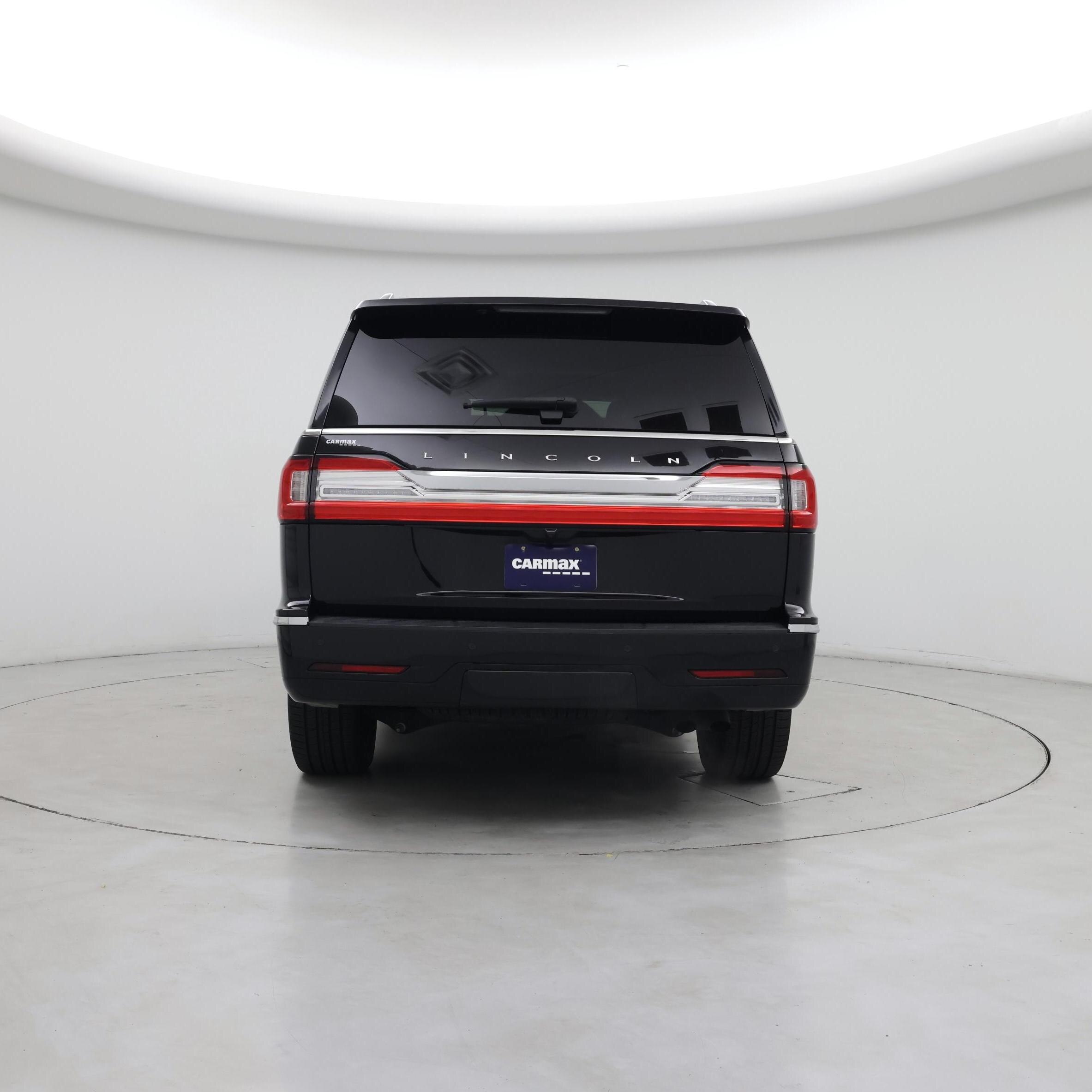 Thumbnail: 2021 Lincoln Navigator - 6