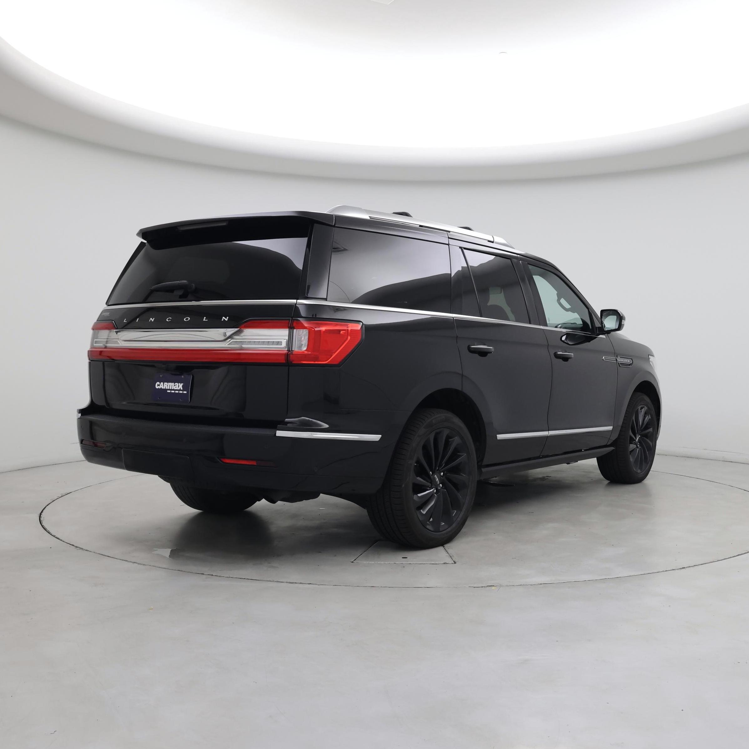Thumbnail: 2021 Lincoln Navigator - 8