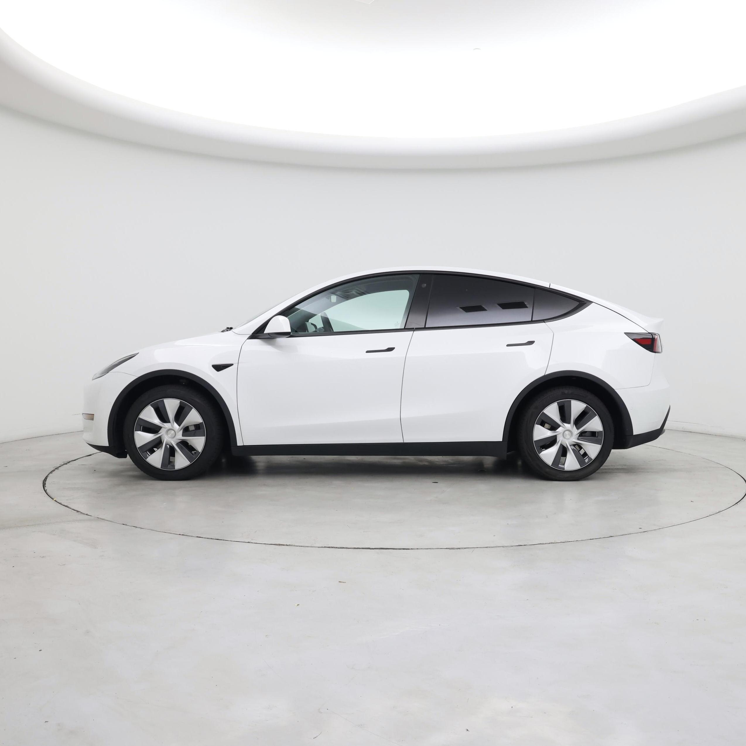 Thumbnail: 2021 Tesla Model Y - 3