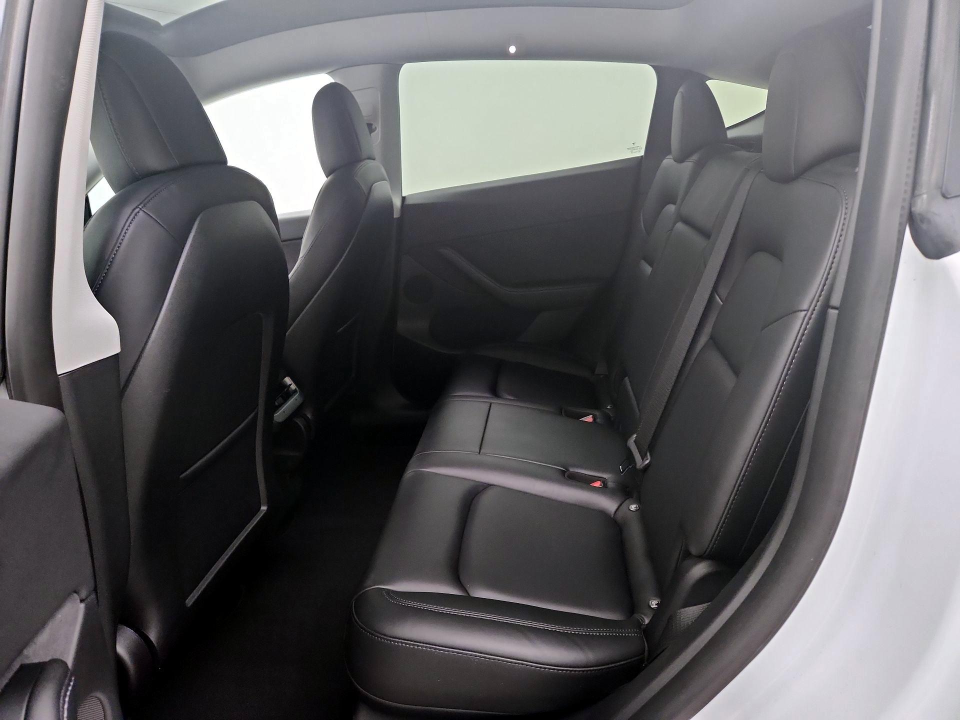 Thumbnail: 2021 Tesla Model Y - 18