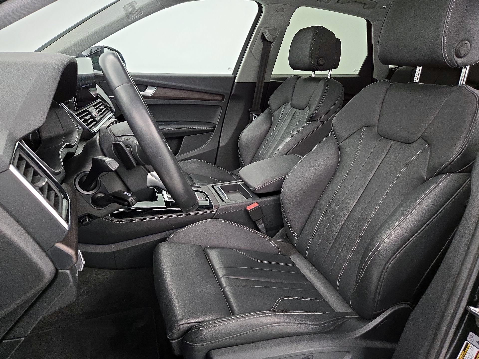 Thumbnail: 2022 Audi Q5 - 11