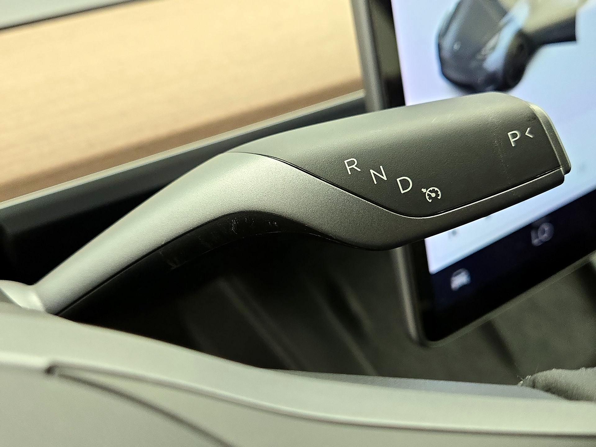 Thumbnail: 2022 Tesla Model Y - 17