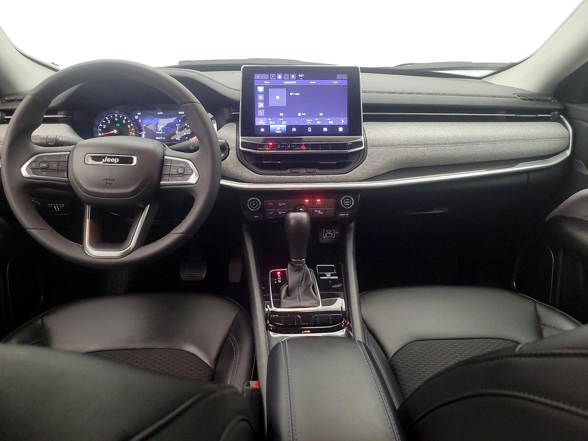 Thumbnail: 2022 Jeep Compass - 9