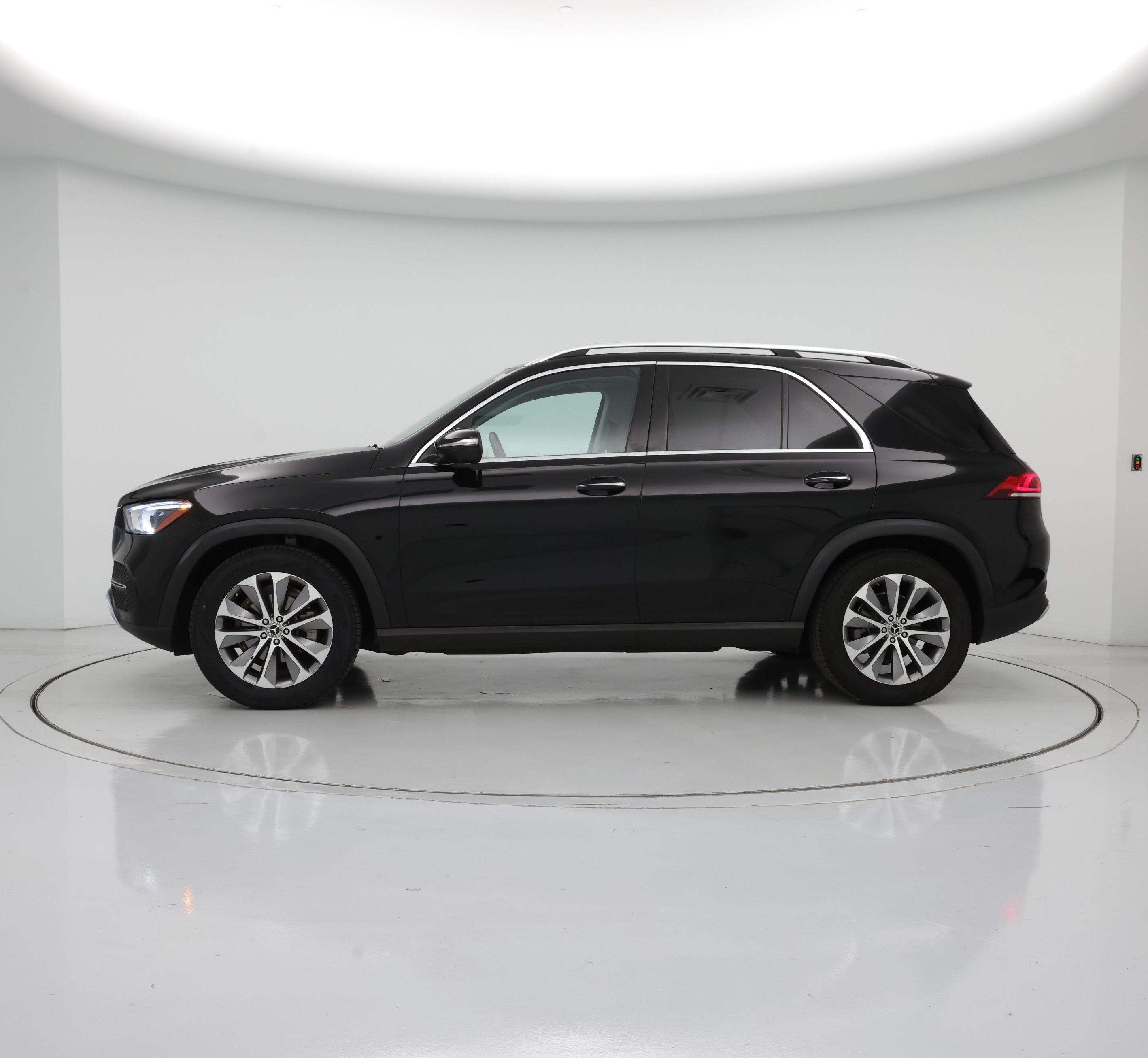 Thumbnail: 2020 Mercedes-Benz GLE - 3