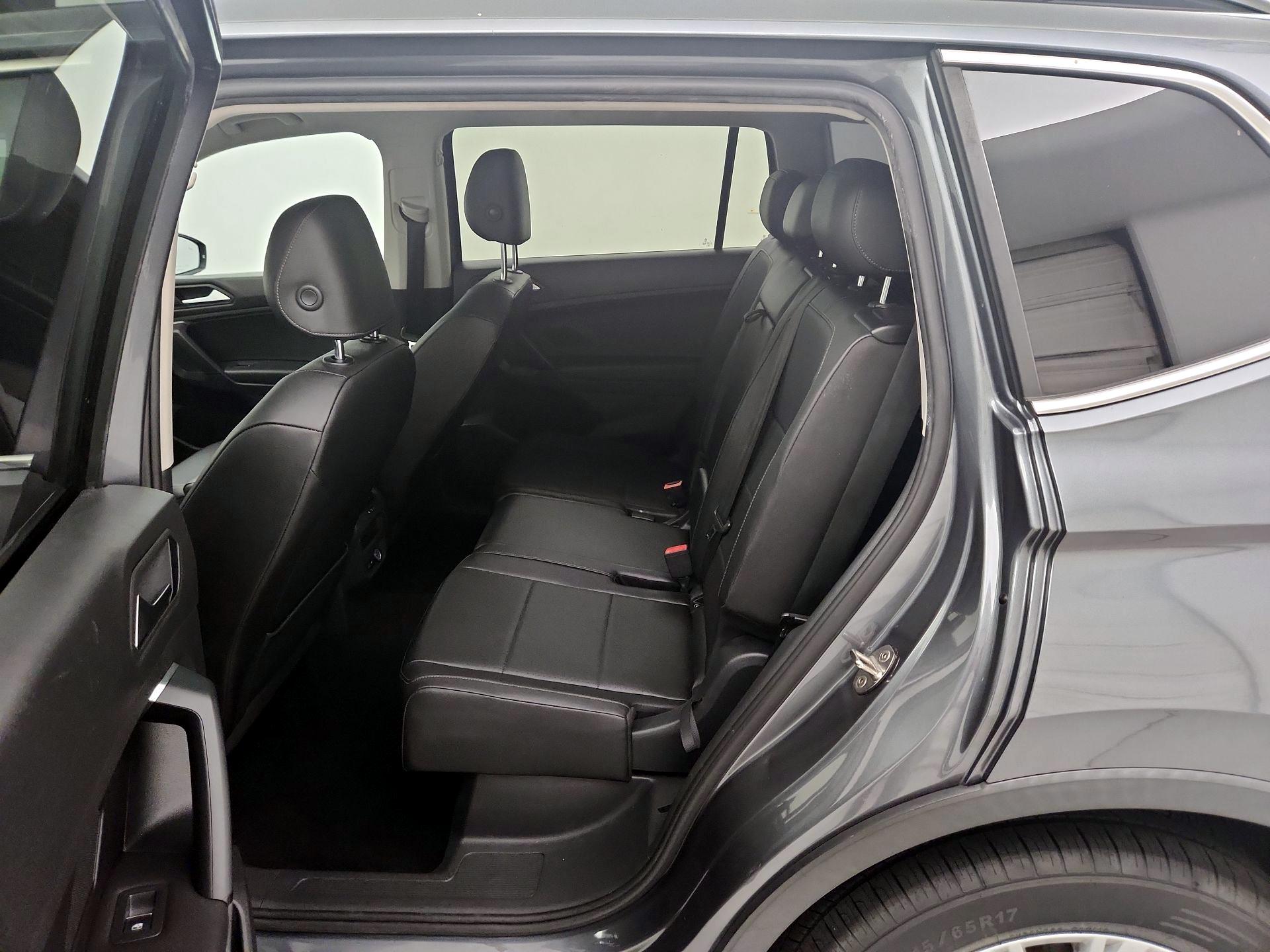 Thumbnail: 2019 Volkswagen Tiguan - 20