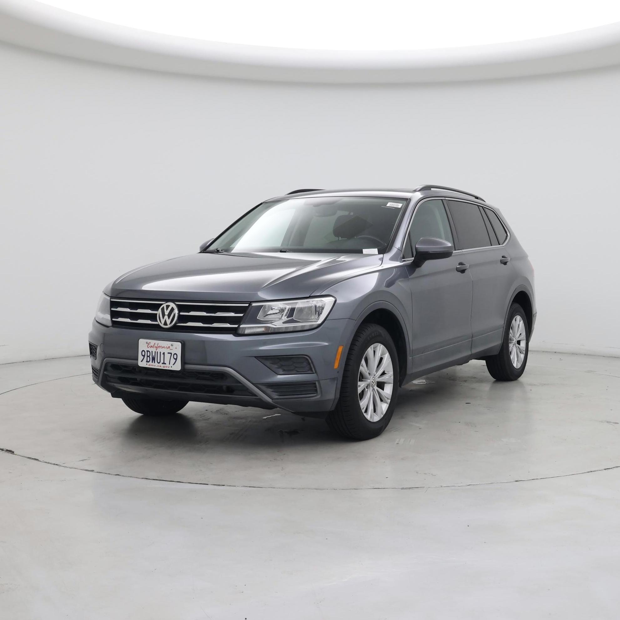 Thumbnail: 2019 Volkswagen Tiguan - 4