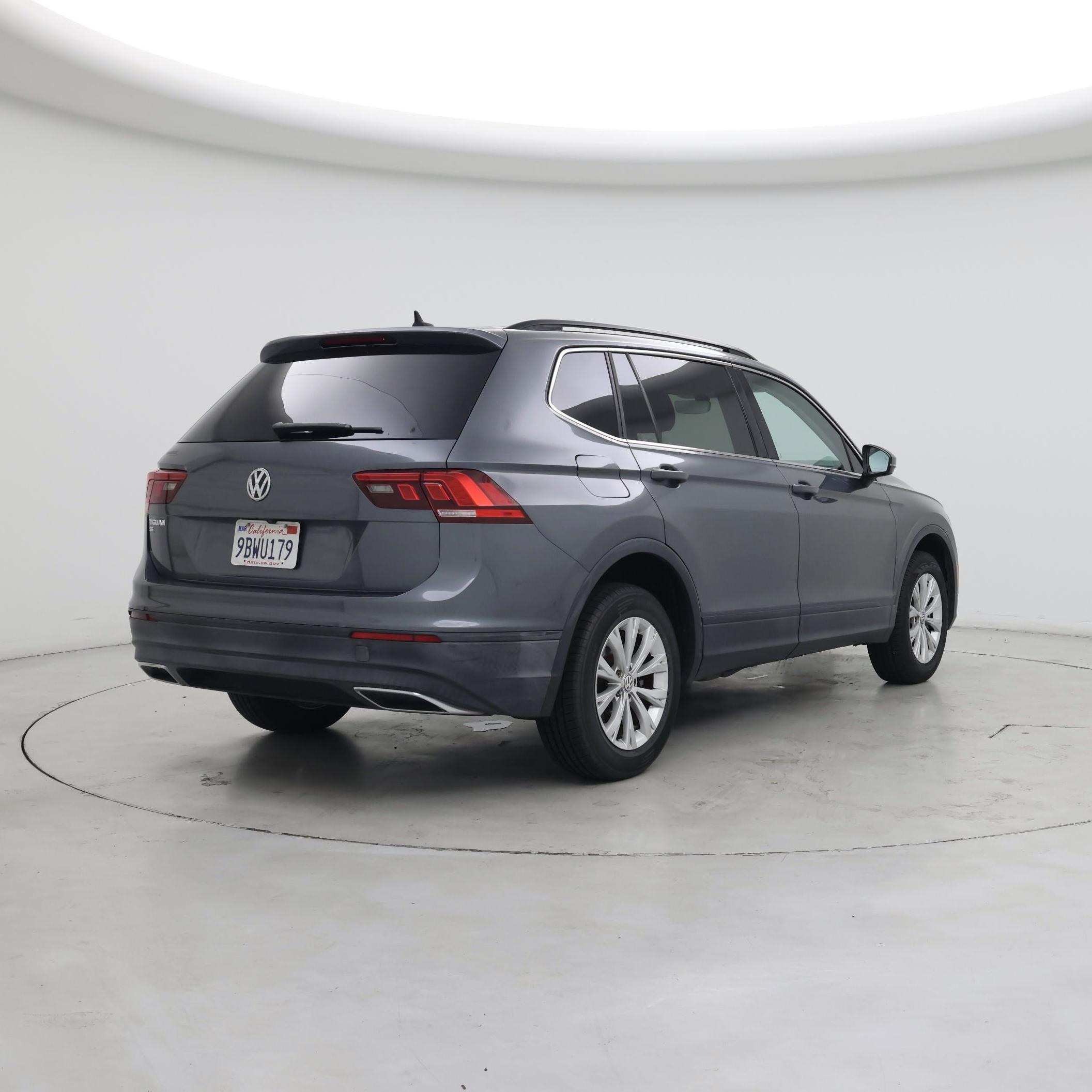 Thumbnail: 2019 Volkswagen Tiguan - 8
