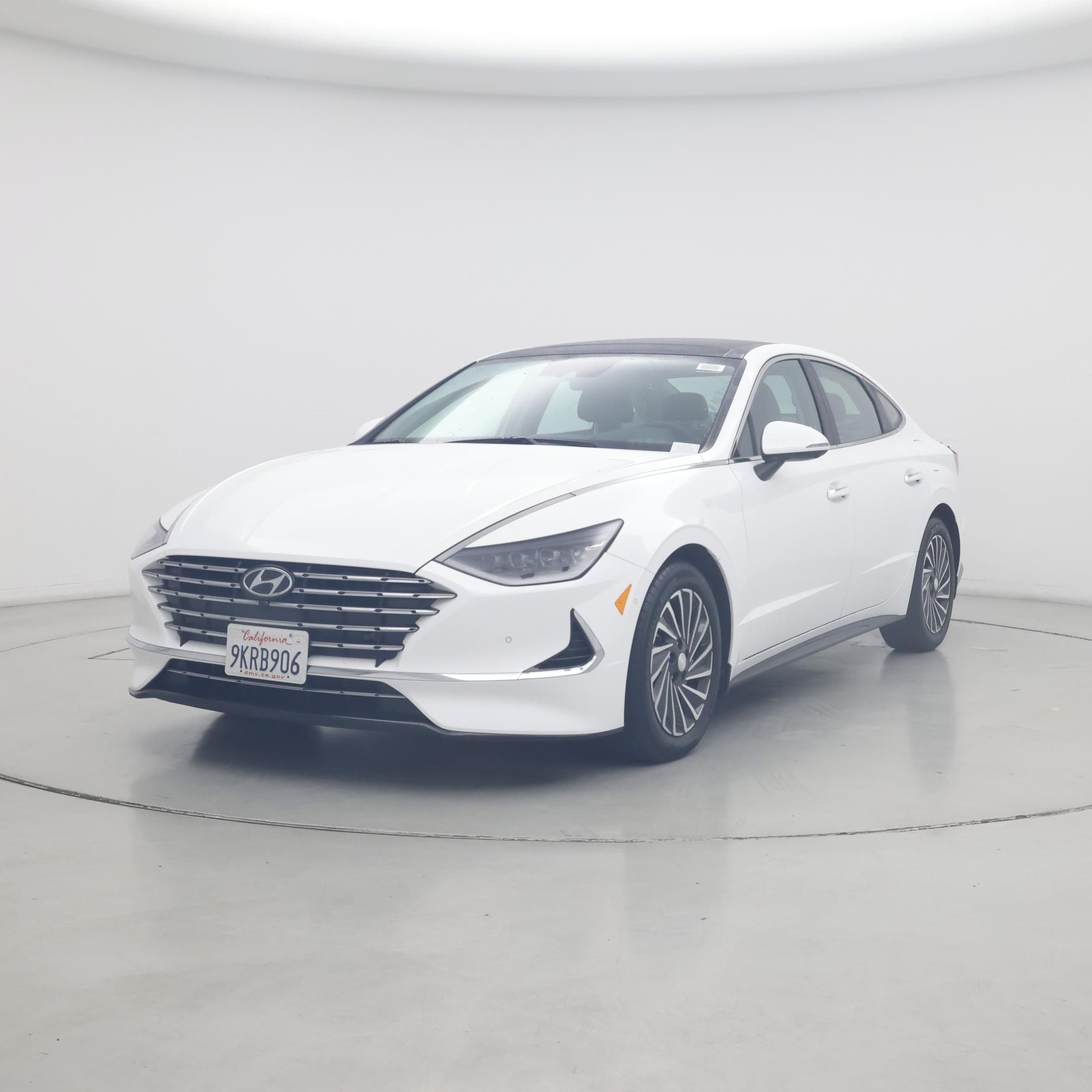 Thumbnail: 2023 Hyundai Sonata - 4