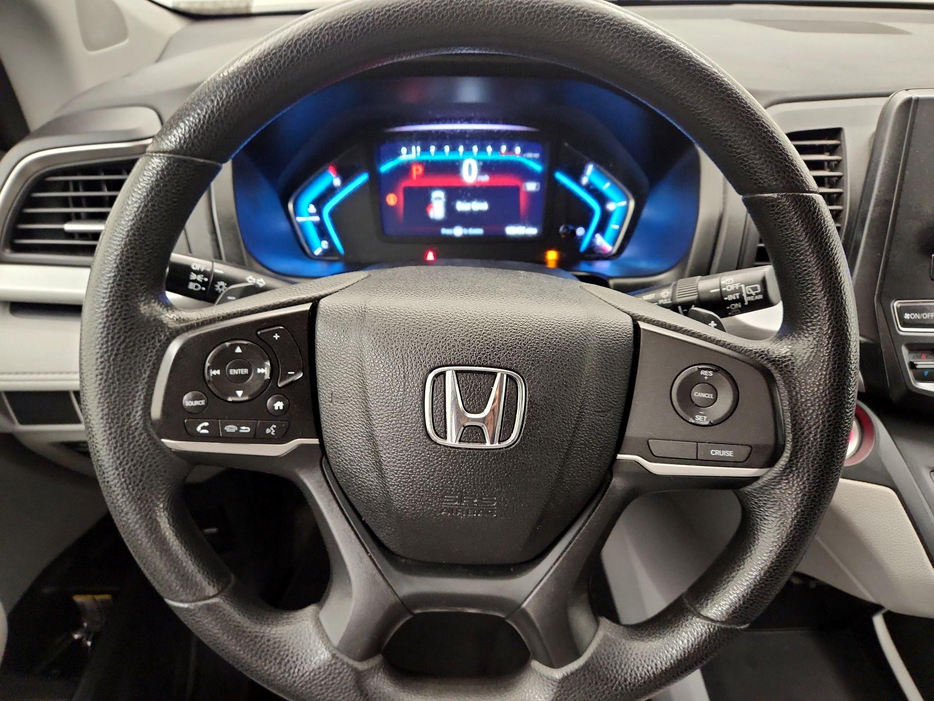 Thumbnail: 2019 Honda Odyssey - 10