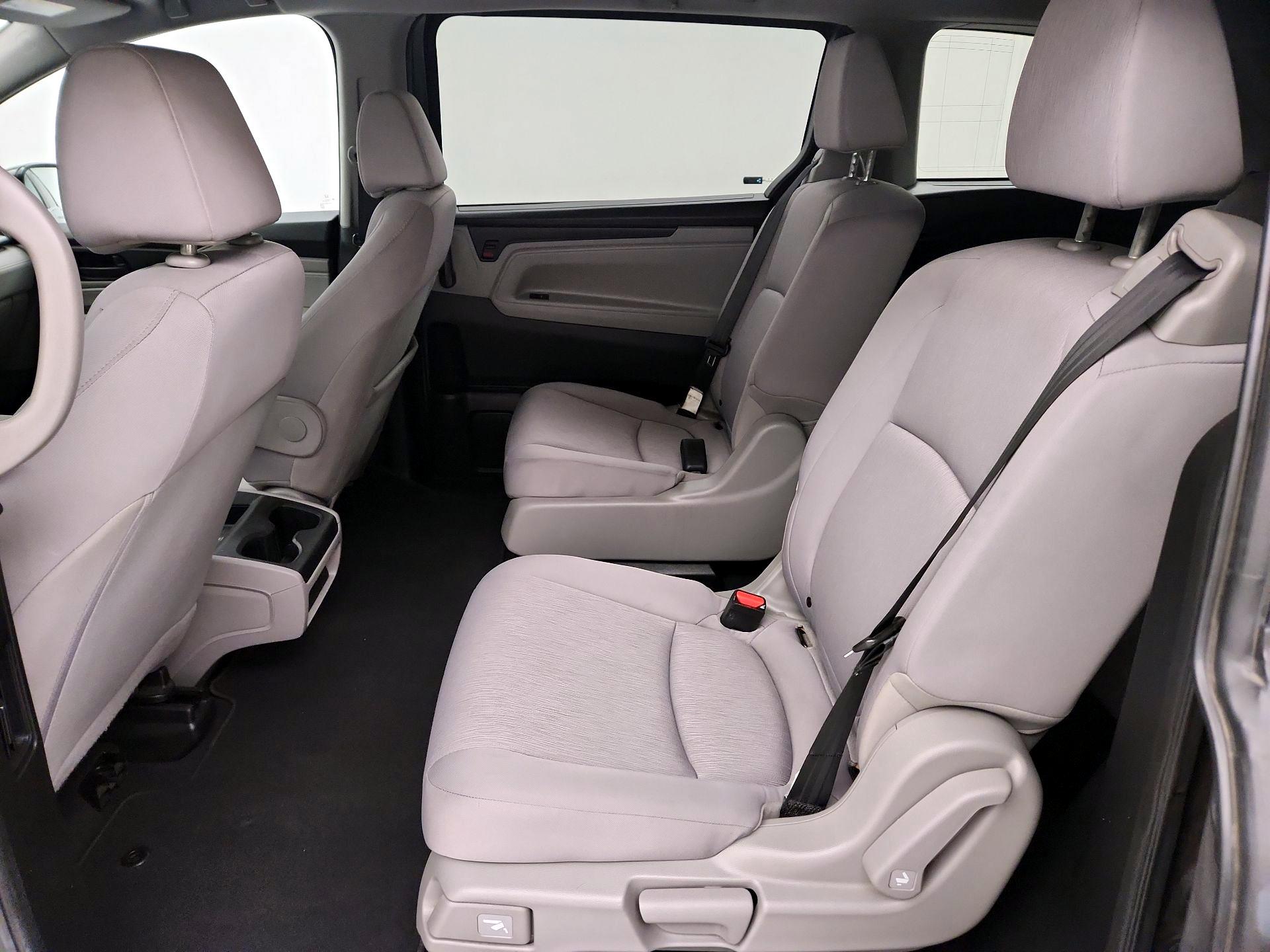 Thumbnail: 2019 Honda Odyssey - 18