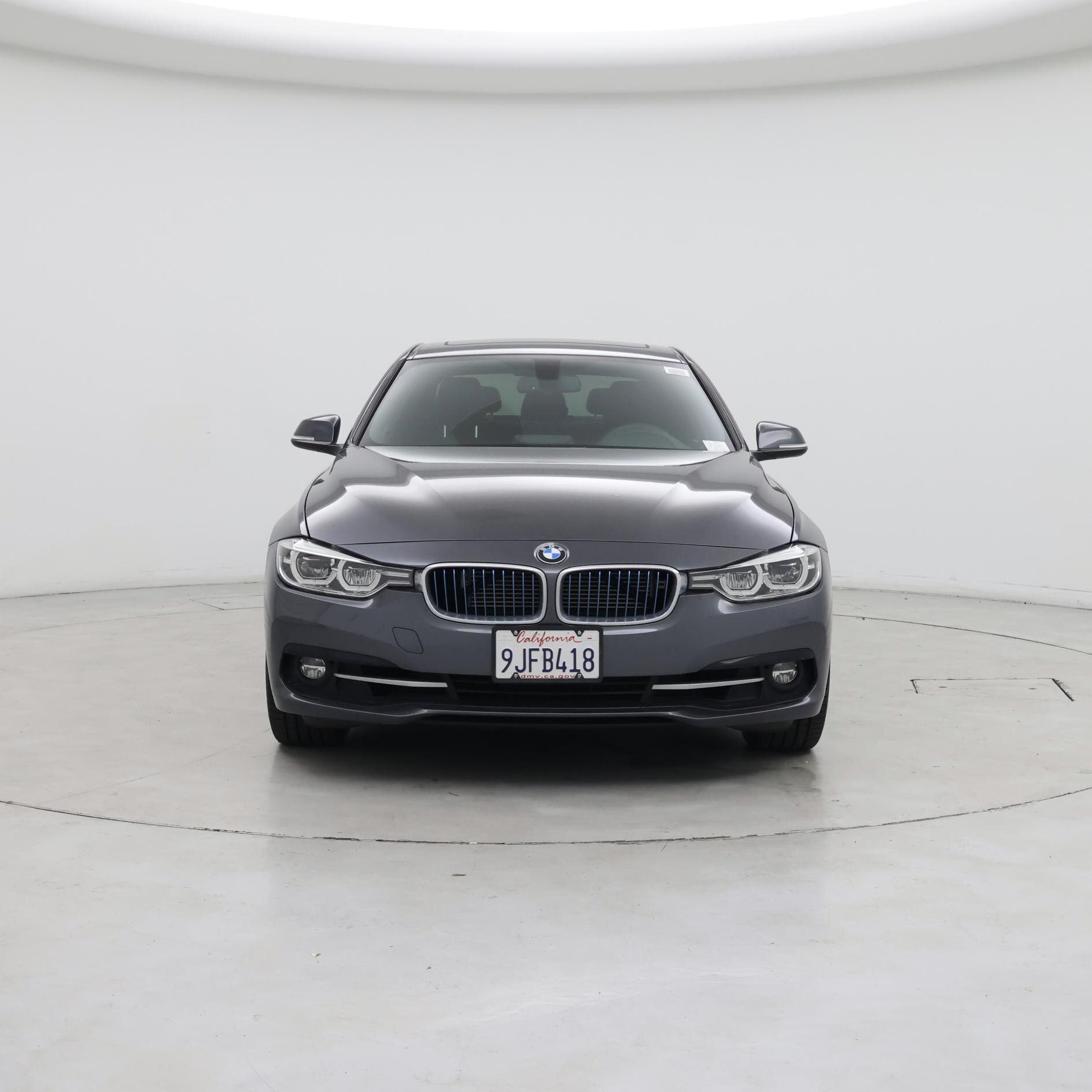 Thumbnail: 2018 BMW 3 Series - 5