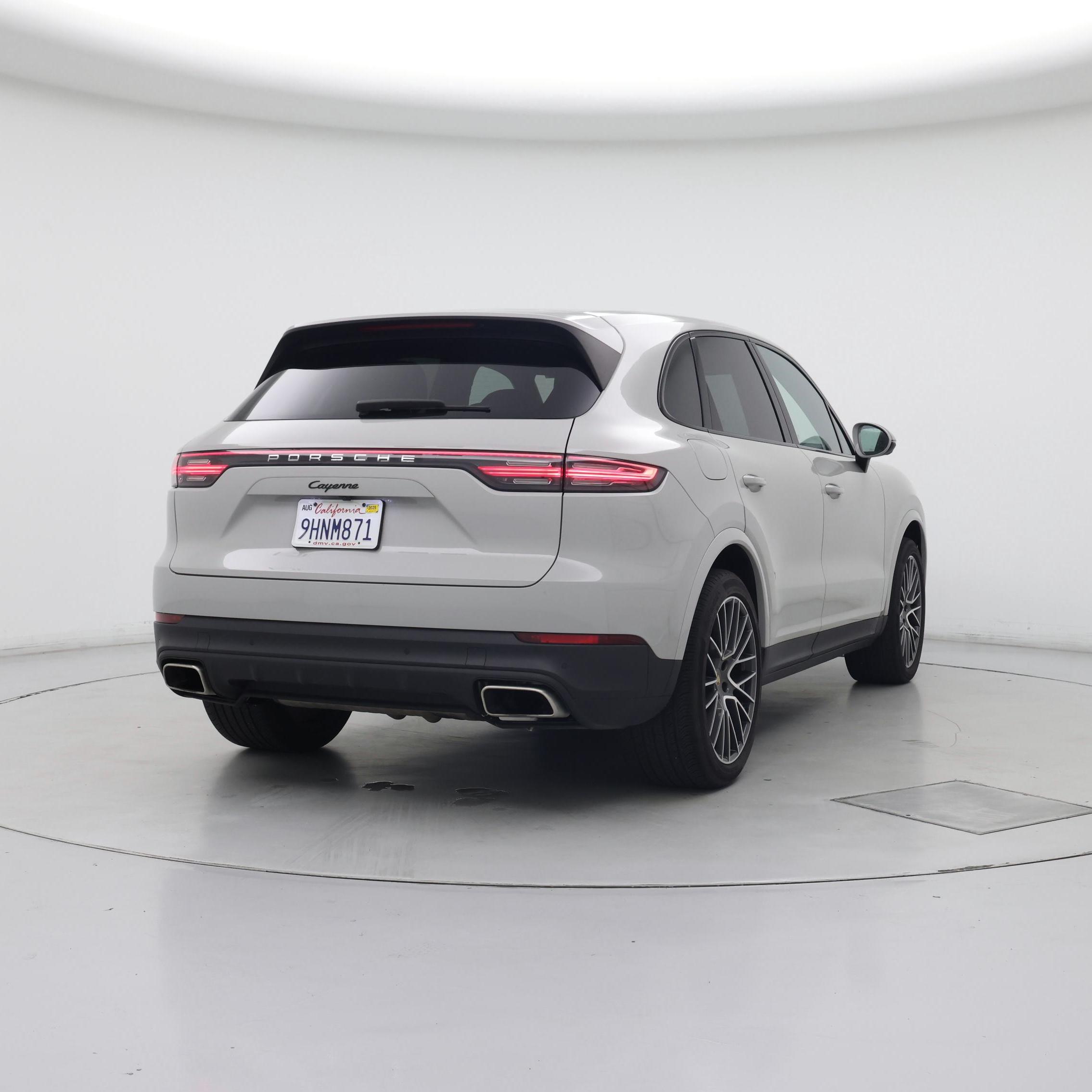 Thumbnail: 2023 Porsche Cayenne - 8