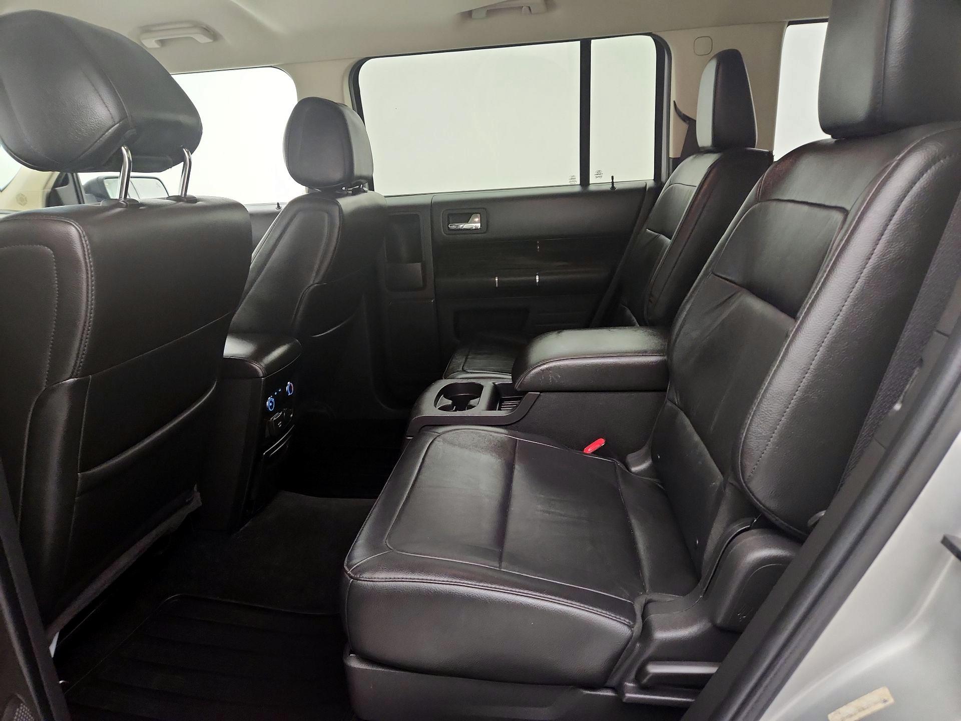 Thumbnail: 2013 Ford Flex - 19