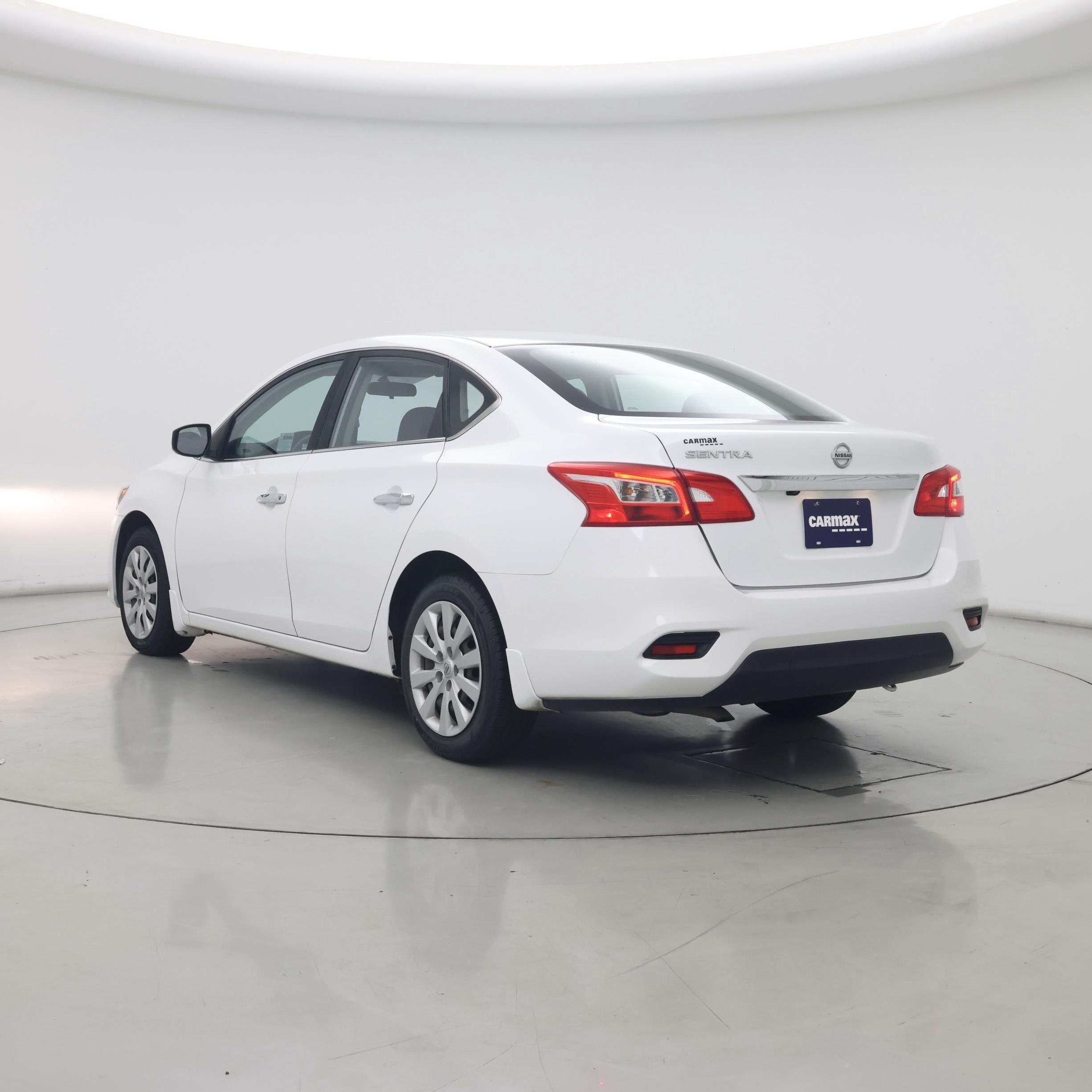 Thumbnail: 2018 Nissan Sentra - 2