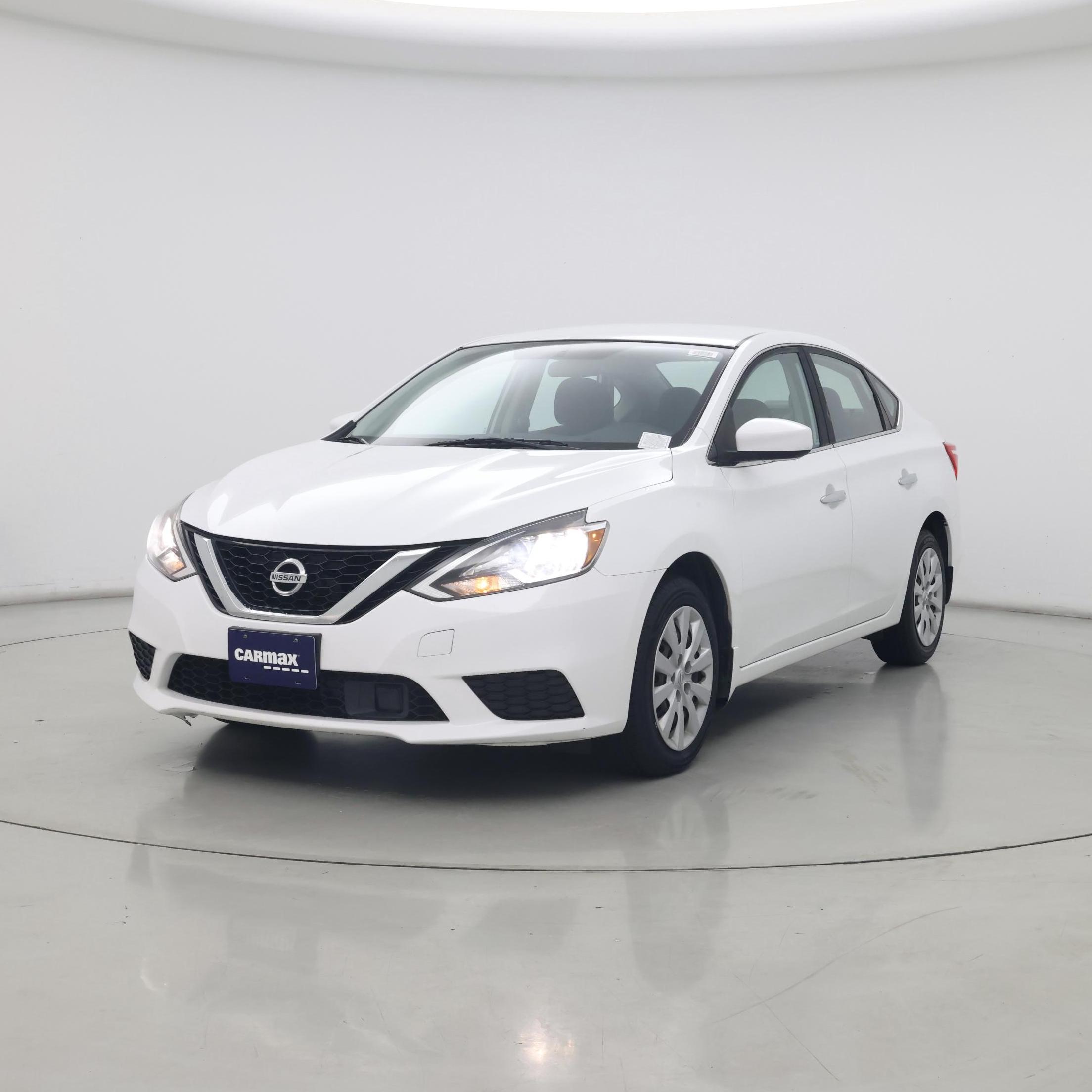 Thumbnail: 2018 Nissan Sentra - 4
