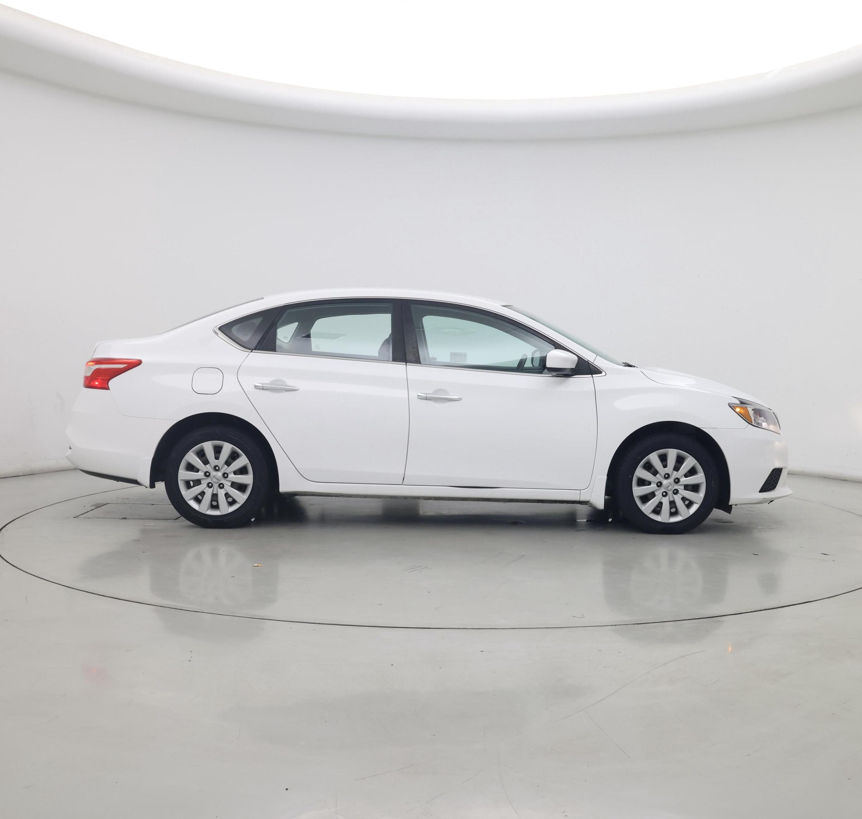 Thumbnail: 2018 Nissan Sentra - 7