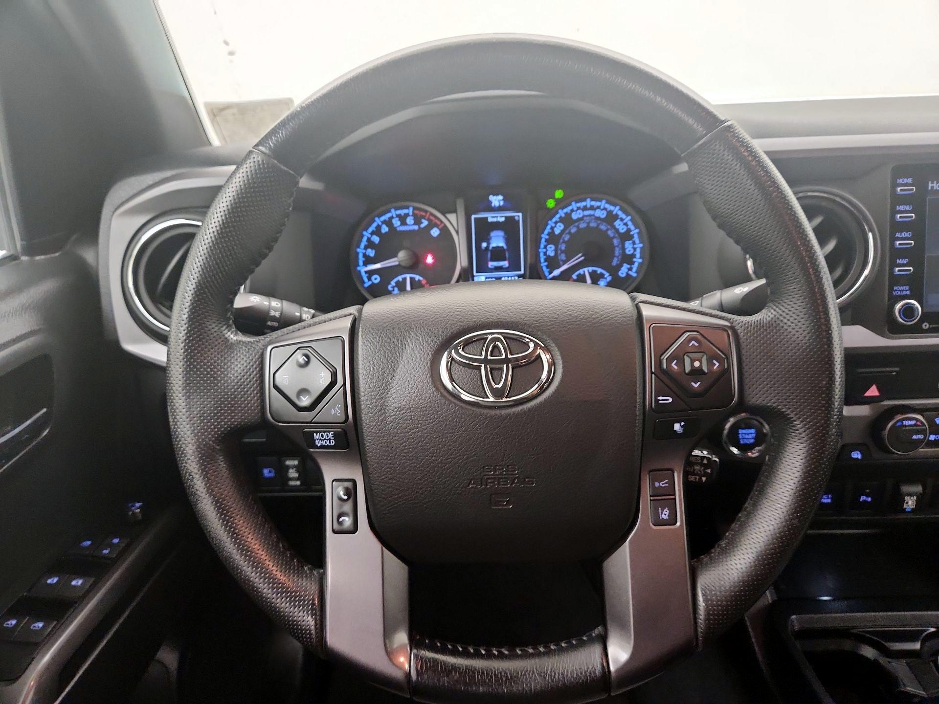 Thumbnail: 2022 Toyota Tacoma - 10