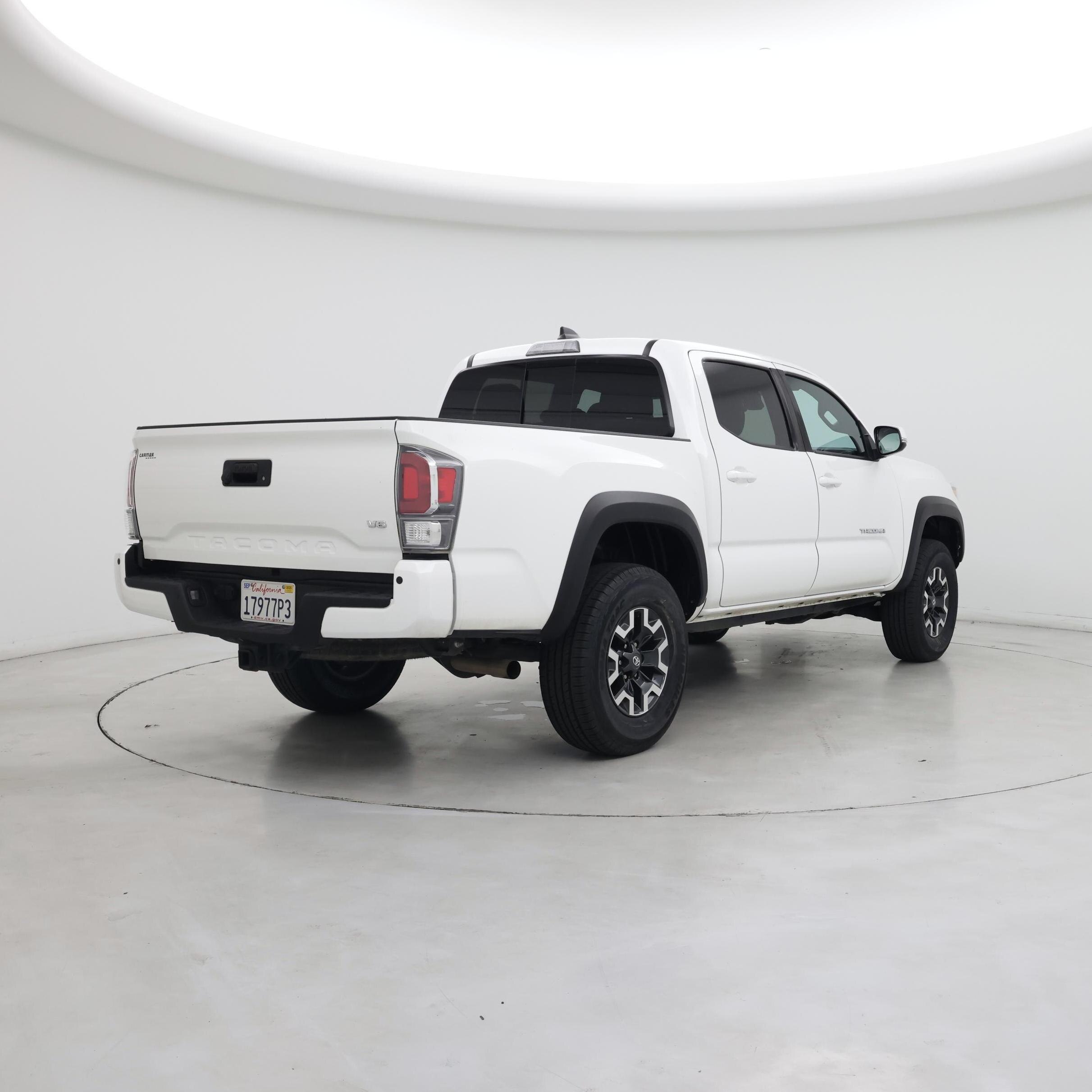 Thumbnail: 2022 Toyota Tacoma - 8