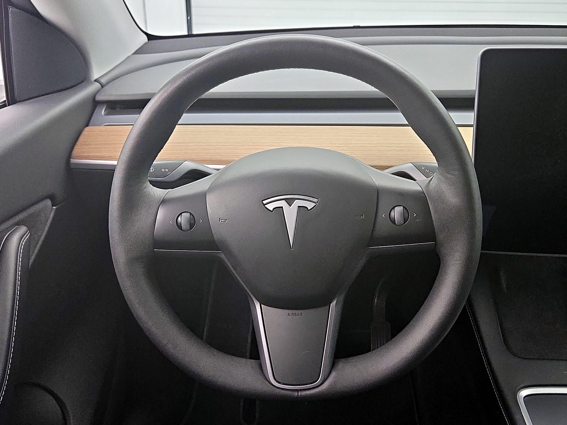 Thumbnail: 2021 Tesla Model Y - 10