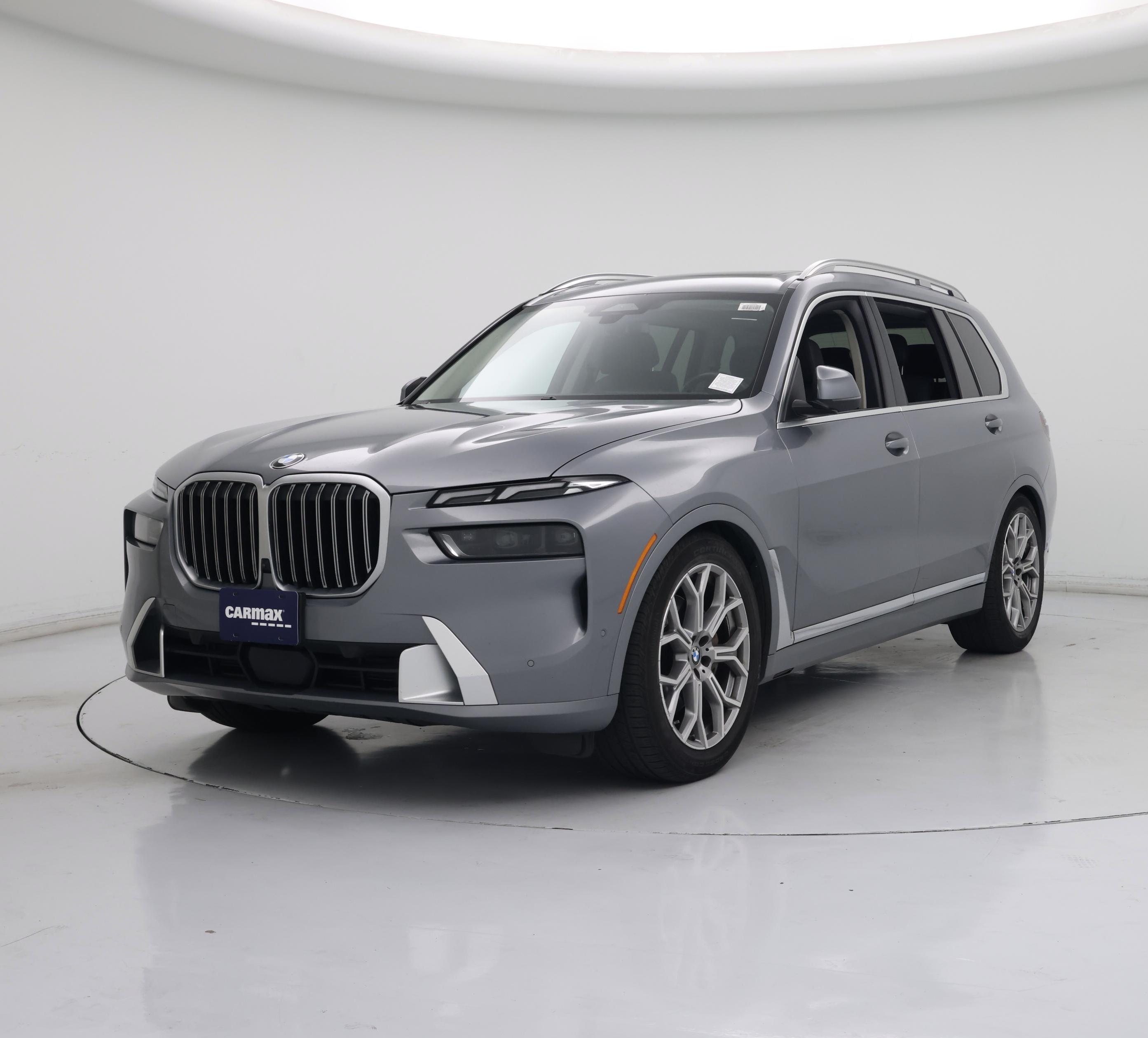 Thumbnail: 2023 BMW X7 - 4