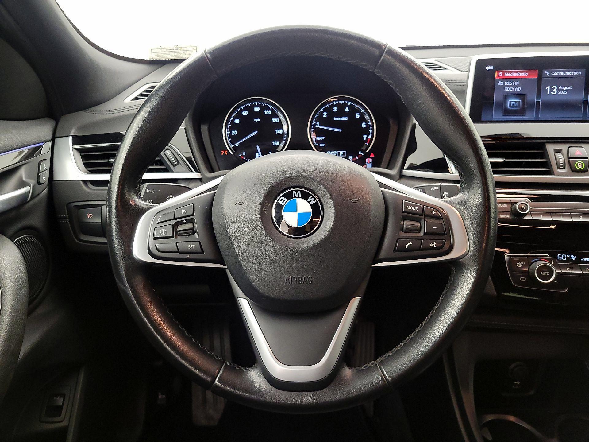 Thumbnail: 2023 BMW X2 - 10