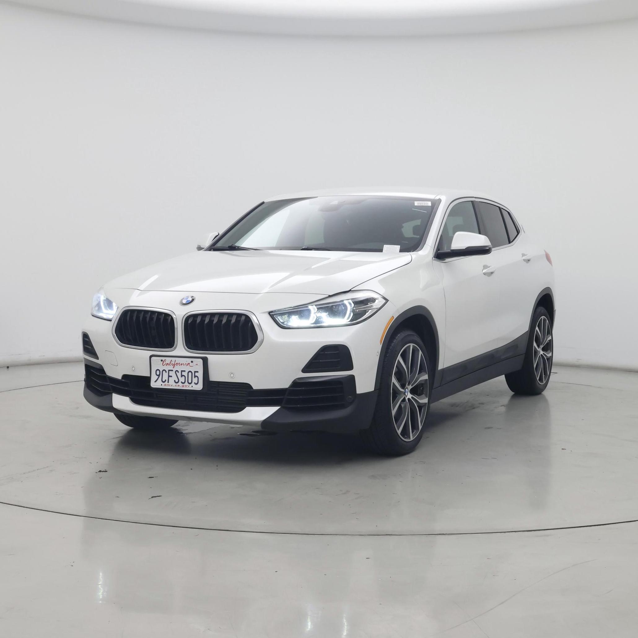 Thumbnail: 2023 BMW X2 - 4