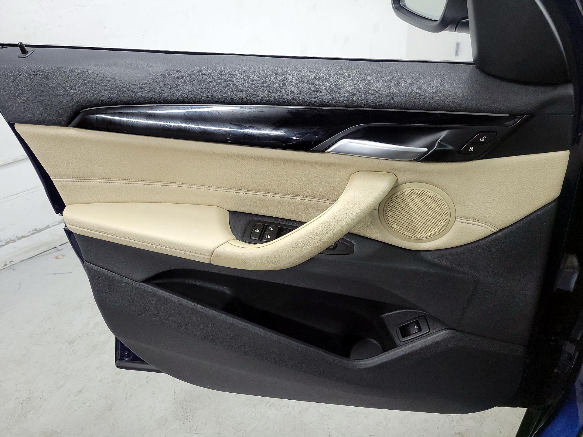 Thumbnail: 2018 BMW X1 - 12