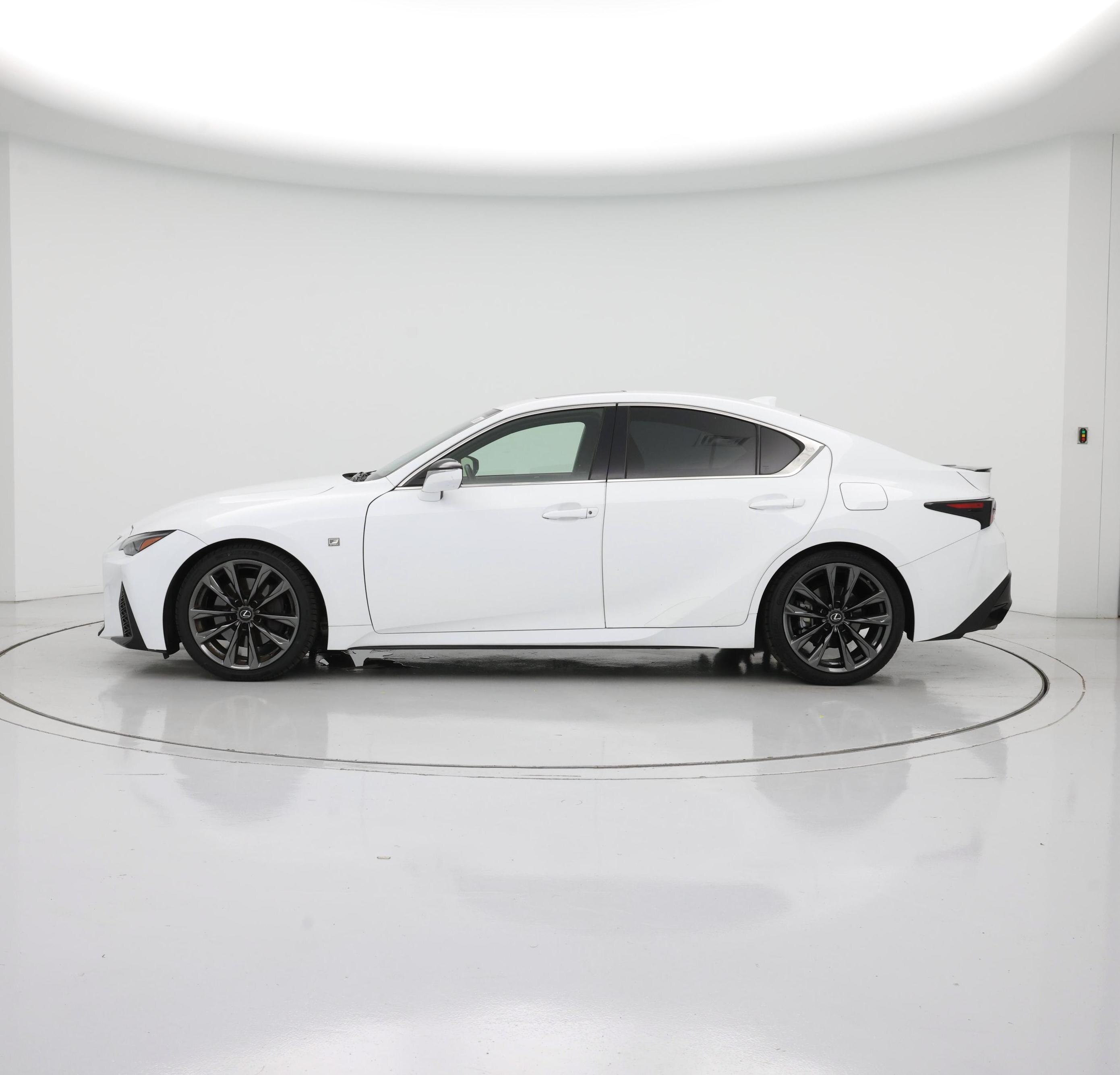 Thumbnail: 2021 Lexus IS - 3