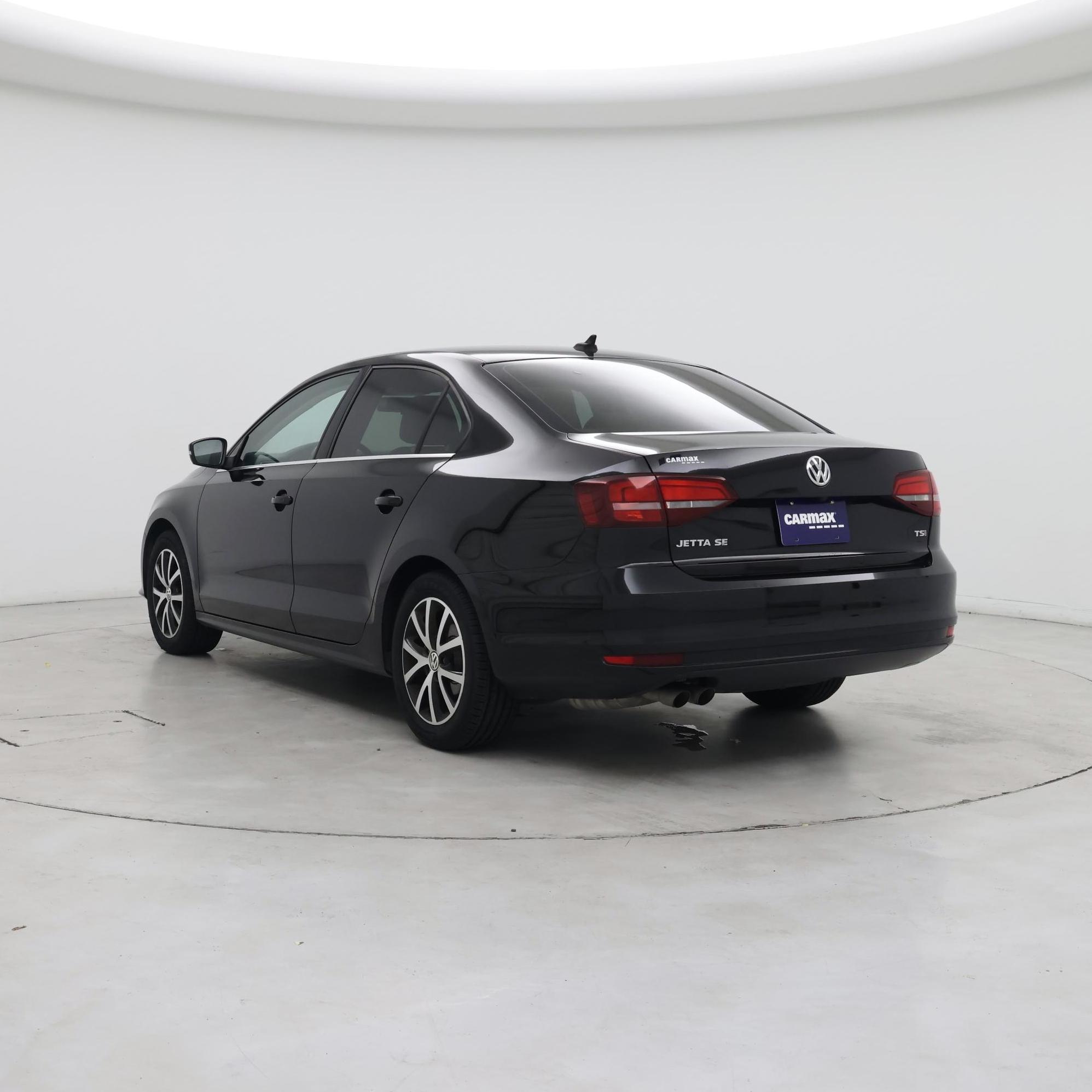 Thumbnail: 2017 Volkswagen Jetta - 2