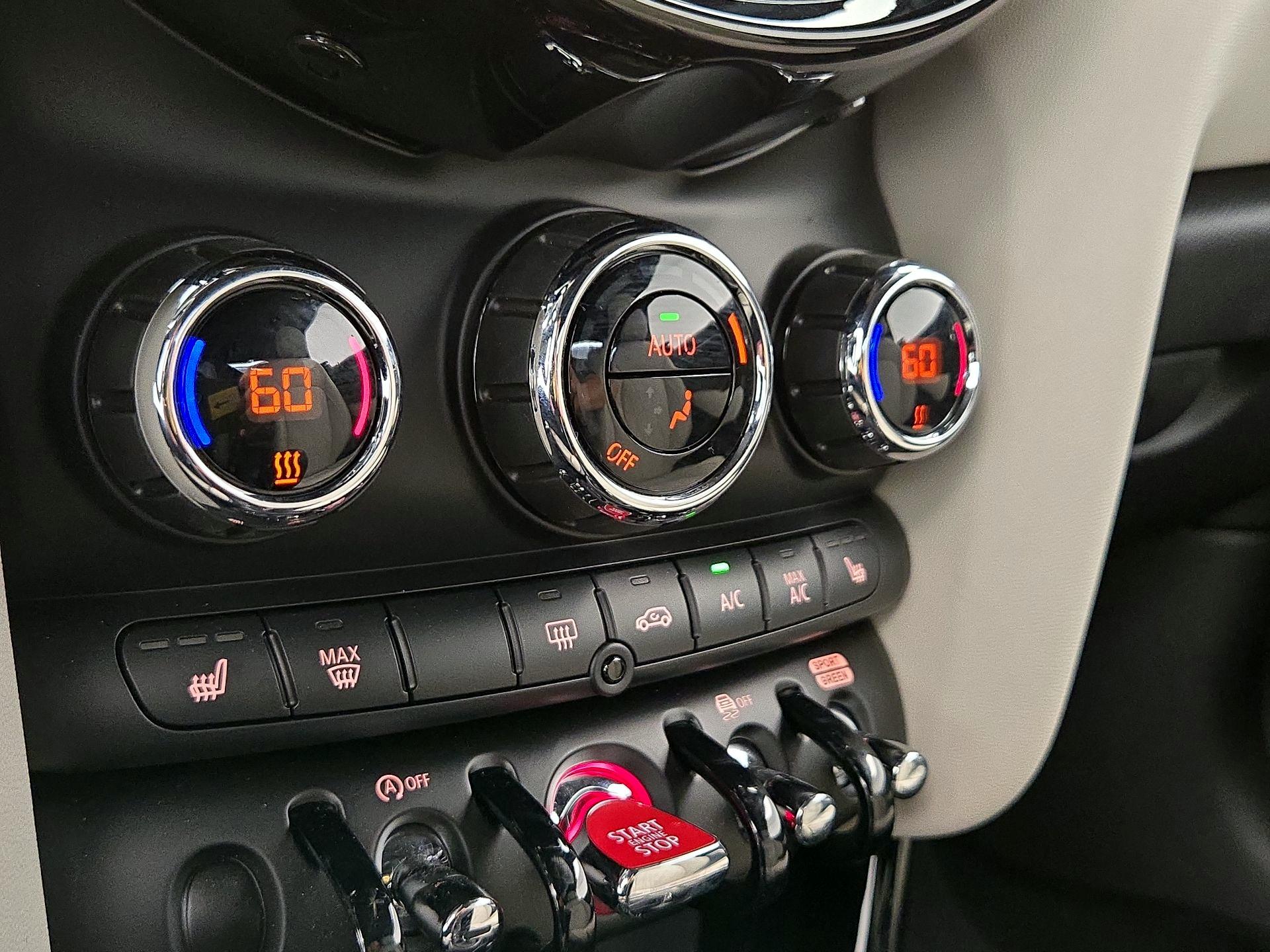 Thumbnail: 2023 MINI Cooper - 17