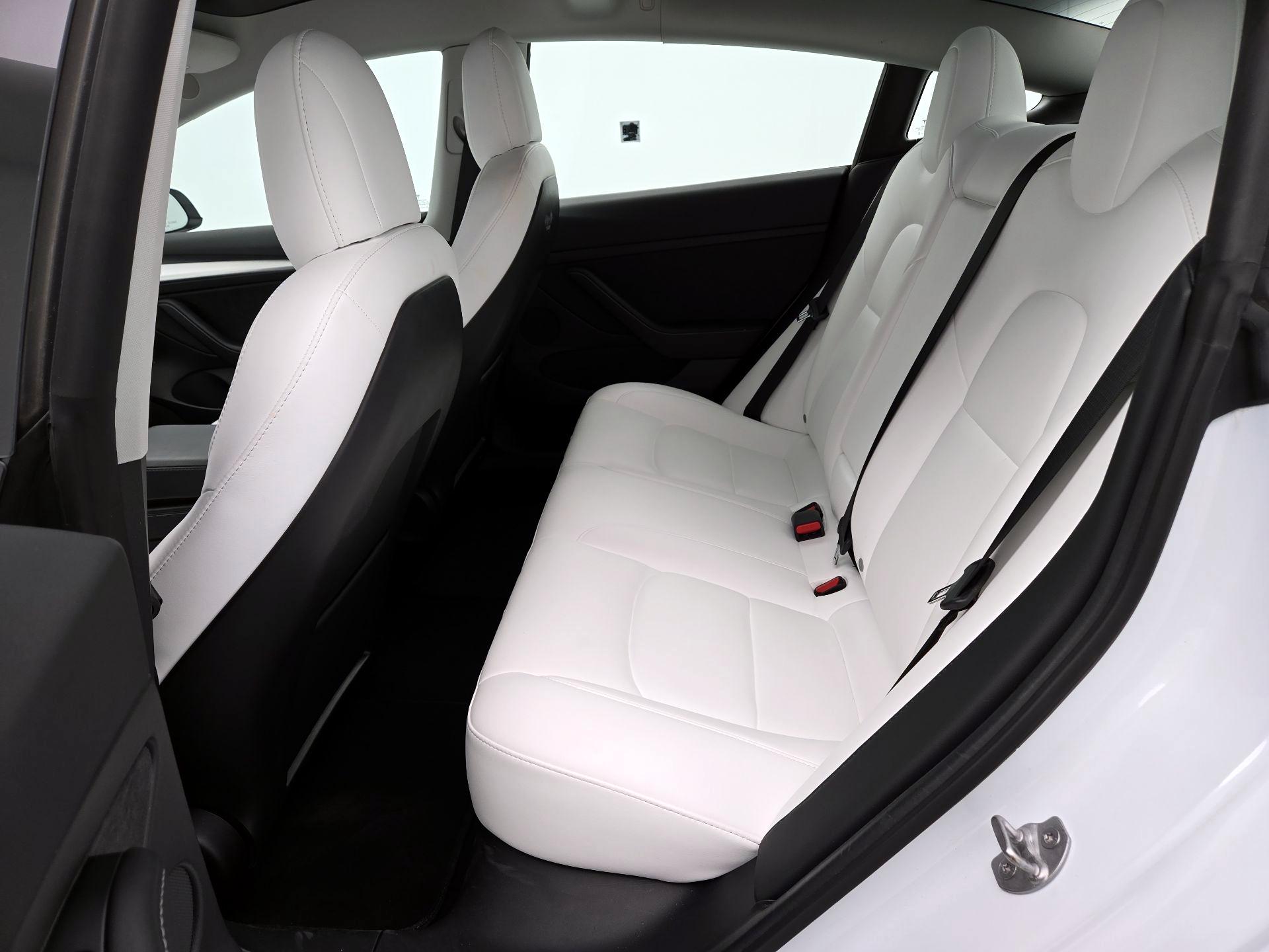 Thumbnail: 2021 Tesla Model 3 - 20