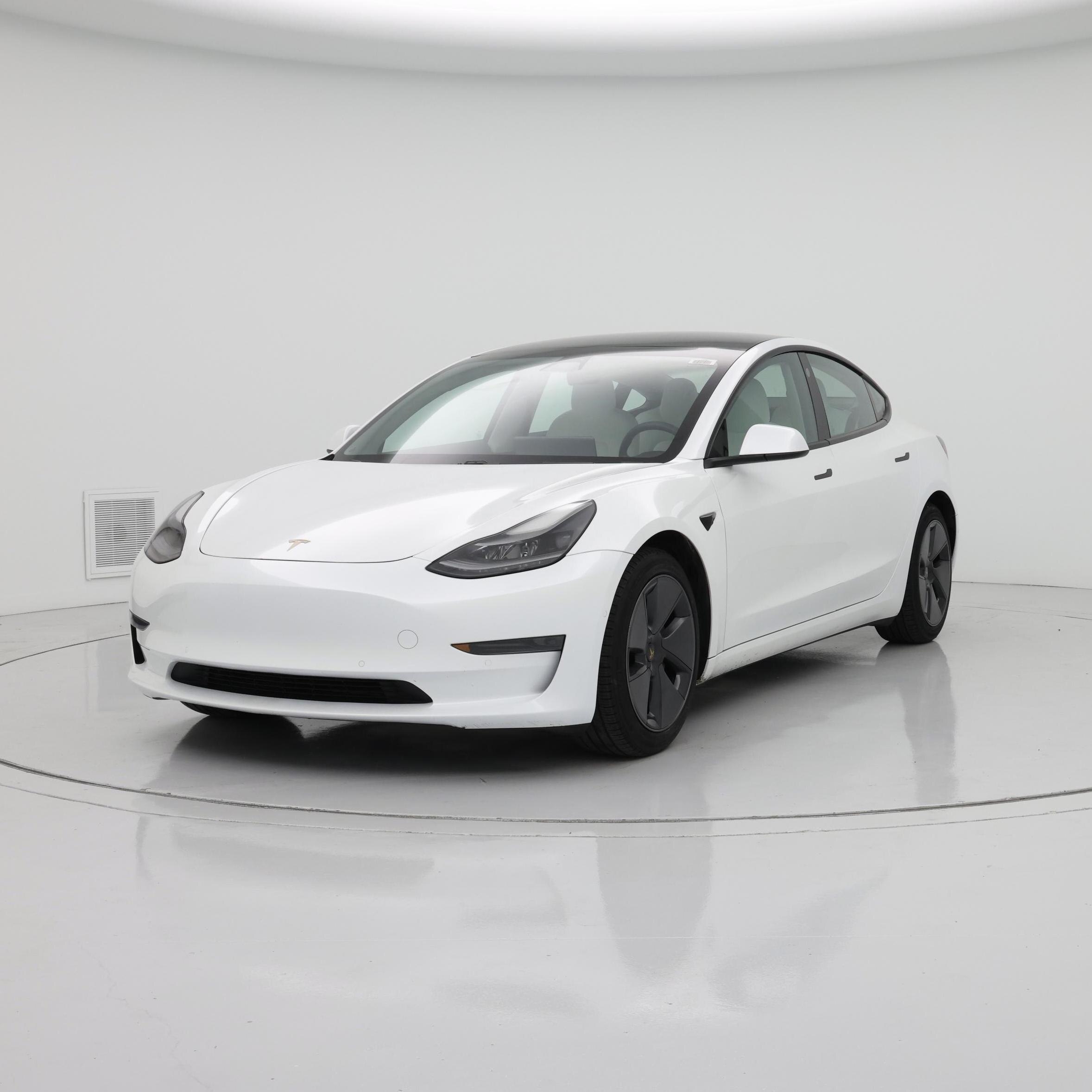 Thumbnail: 2021 Tesla Model 3 - 4